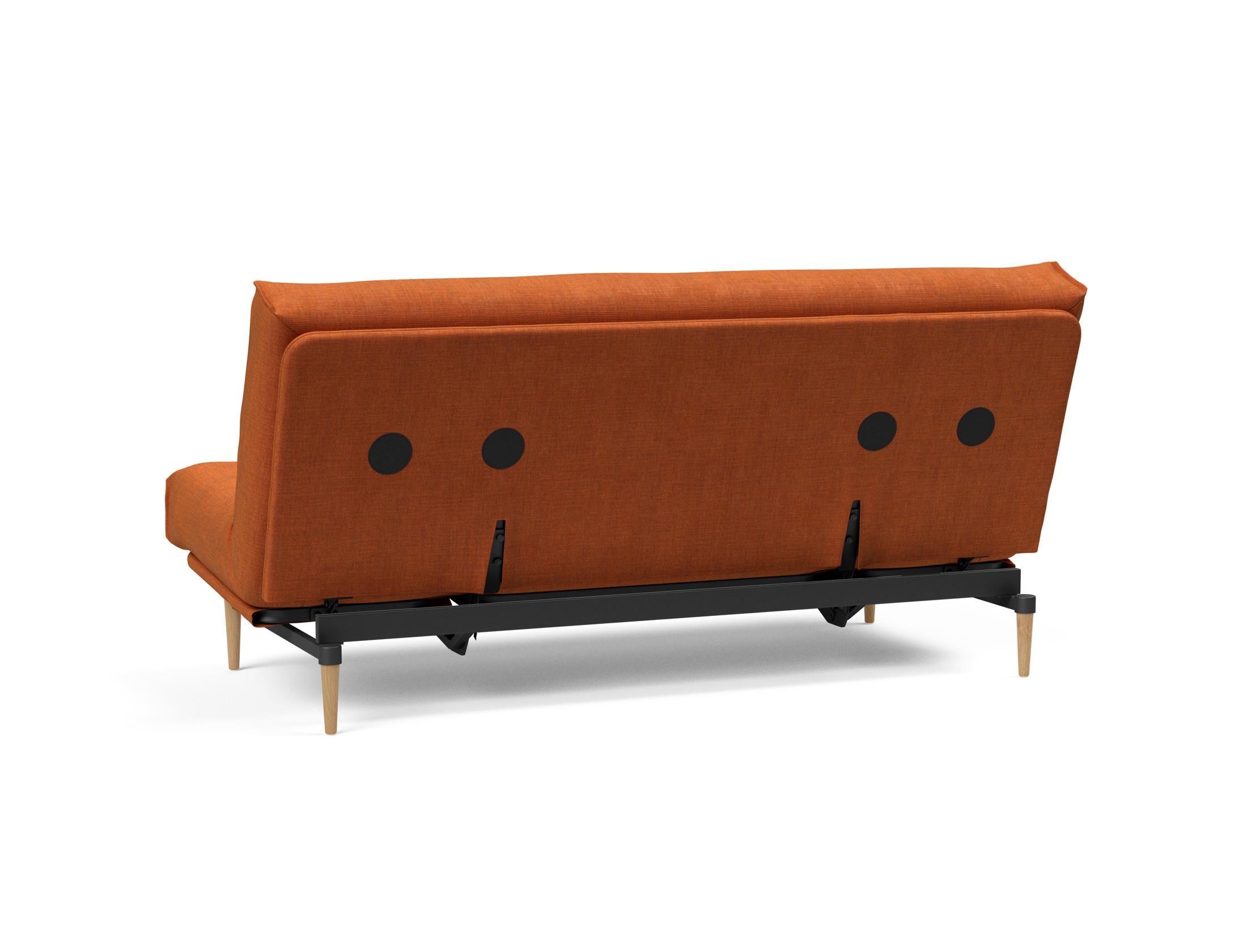 Entdecken Sie das Colpus Bettsofa 140 Nordic: Elegantes Schlafsofa mit hochwertigem Soft Spring Bezug, ideal für stilvolle Wohnräume und entspannte Nächte.