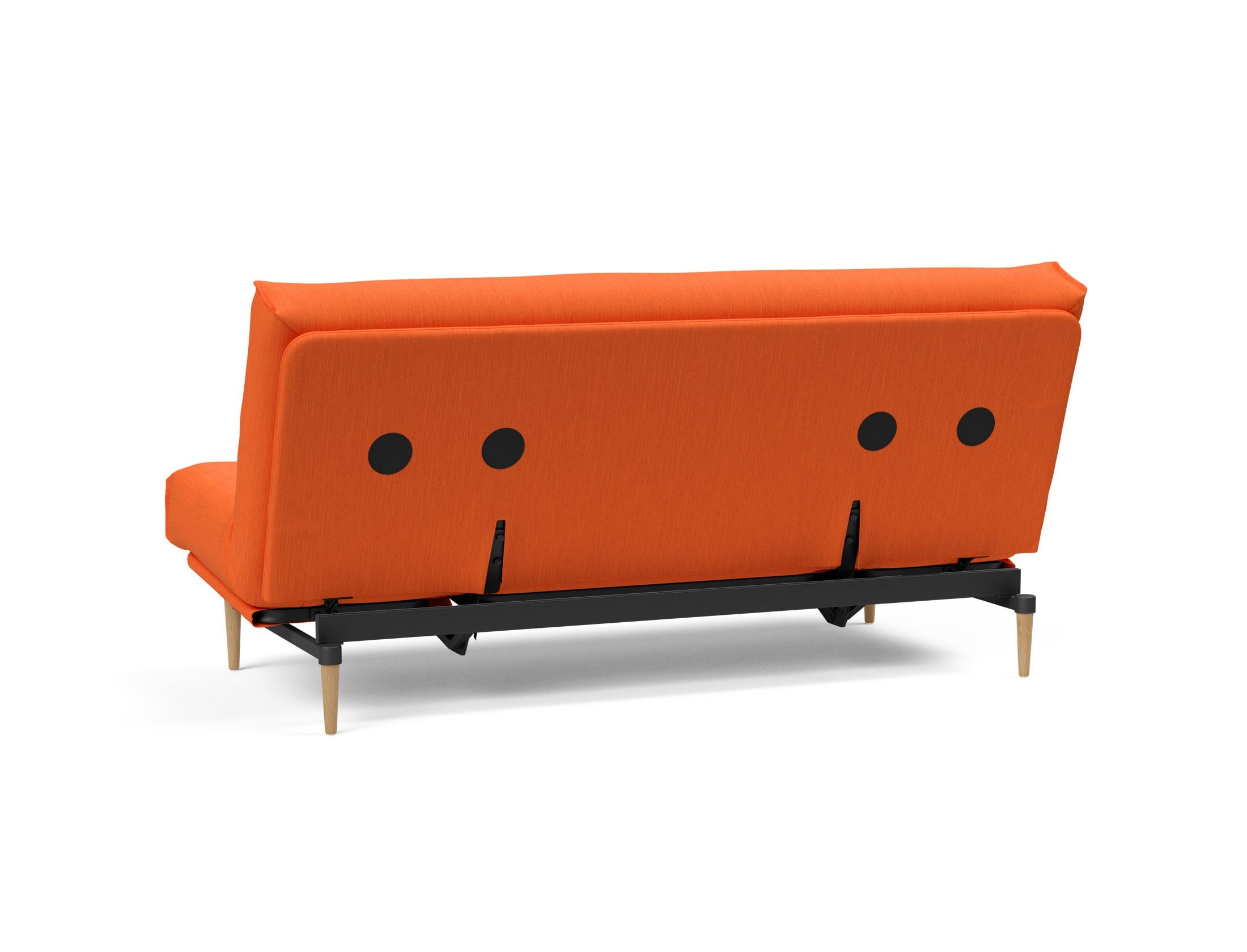 Entdecken Sie das Colpus Bettsofa 140 Nordic: Elegantes Schlafsofa mit hochwertigem Soft Spring Bezug, ideal für stilvolle Wohnräume und entspannte Nächte.