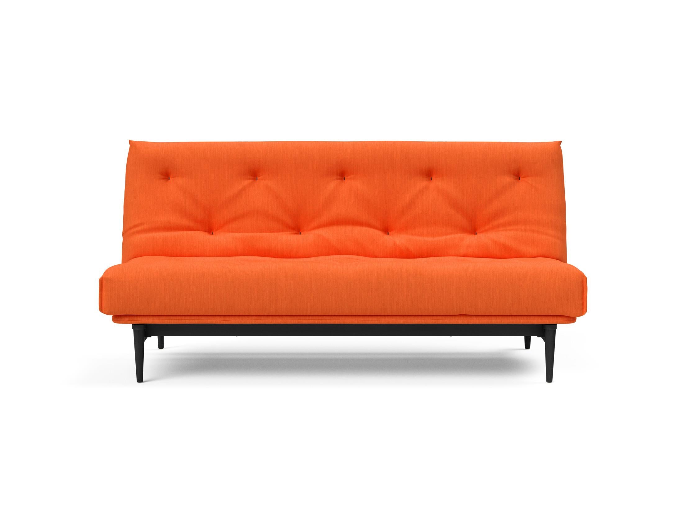 Entdecken Sie das Colpus Bettsofa 140 in stilvollem Nordic Eiche schwarz. Der Soft Spring Bezug bietet höchsten Komfort und zeitgemäßes Design.