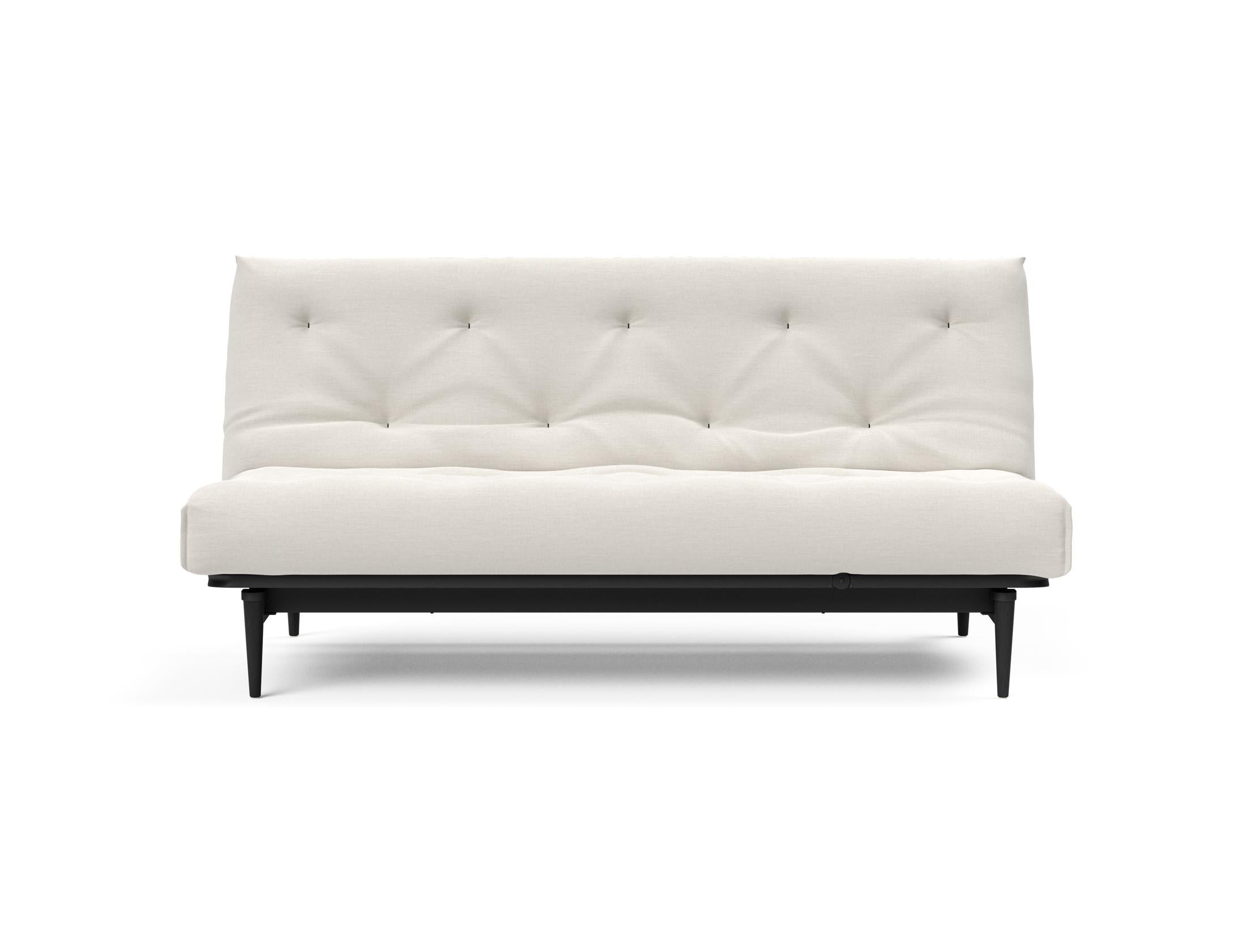 Erleben Sie das stilvolle Colpus Bettsofa 140 in Nordic Eiche schwarz von Innovation Living – ideal für gemütliche Nächte und elegantes Wohnen.
