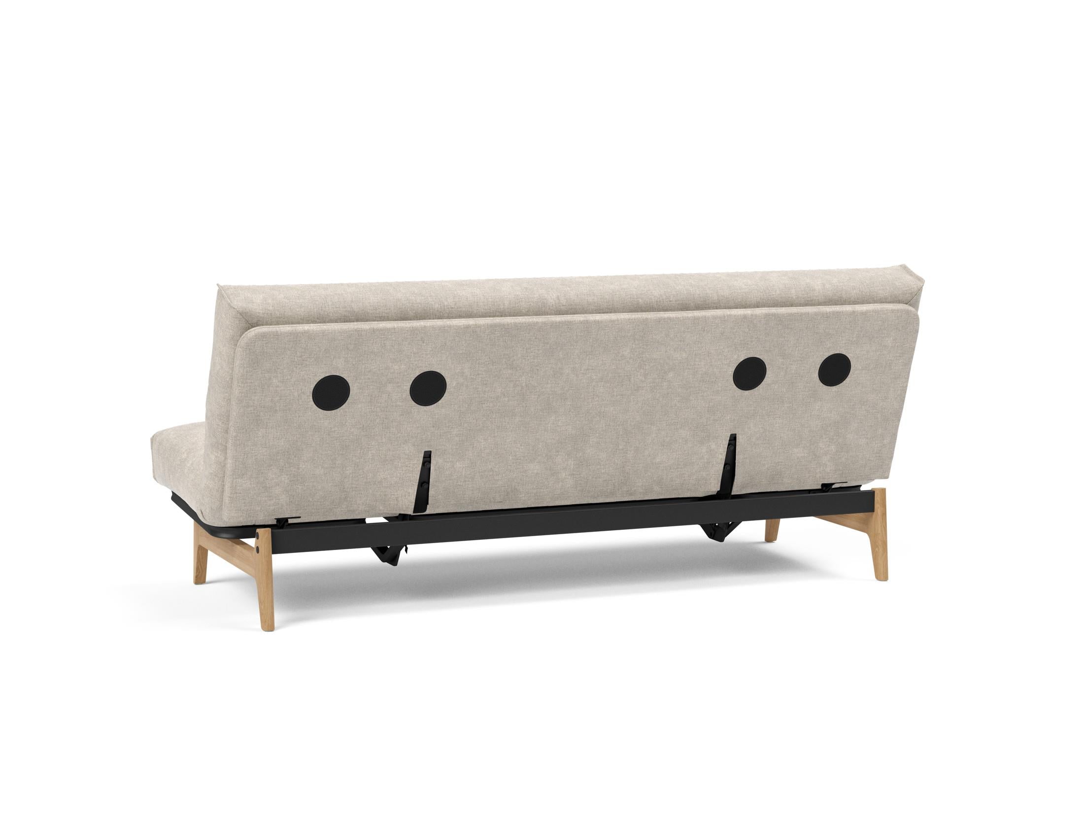 Entdecken Sie das Aslak 120 Bettsofa Nordic Cover Soft Spring von Innovation Living – stilvolles Design trifft auf höchsten Schlafkomfort.