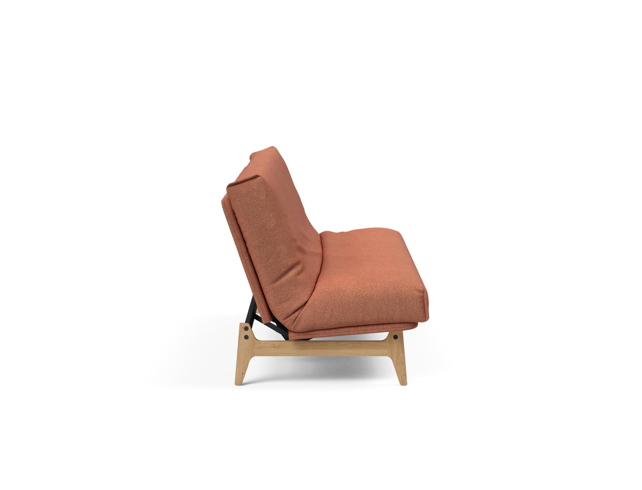 Entdecken Sie das Aslak 120 Bettsofa Nordic Cover Soft Spring von Innovation Living – stilvolles Design trifft auf höchsten Schlafkomfort.