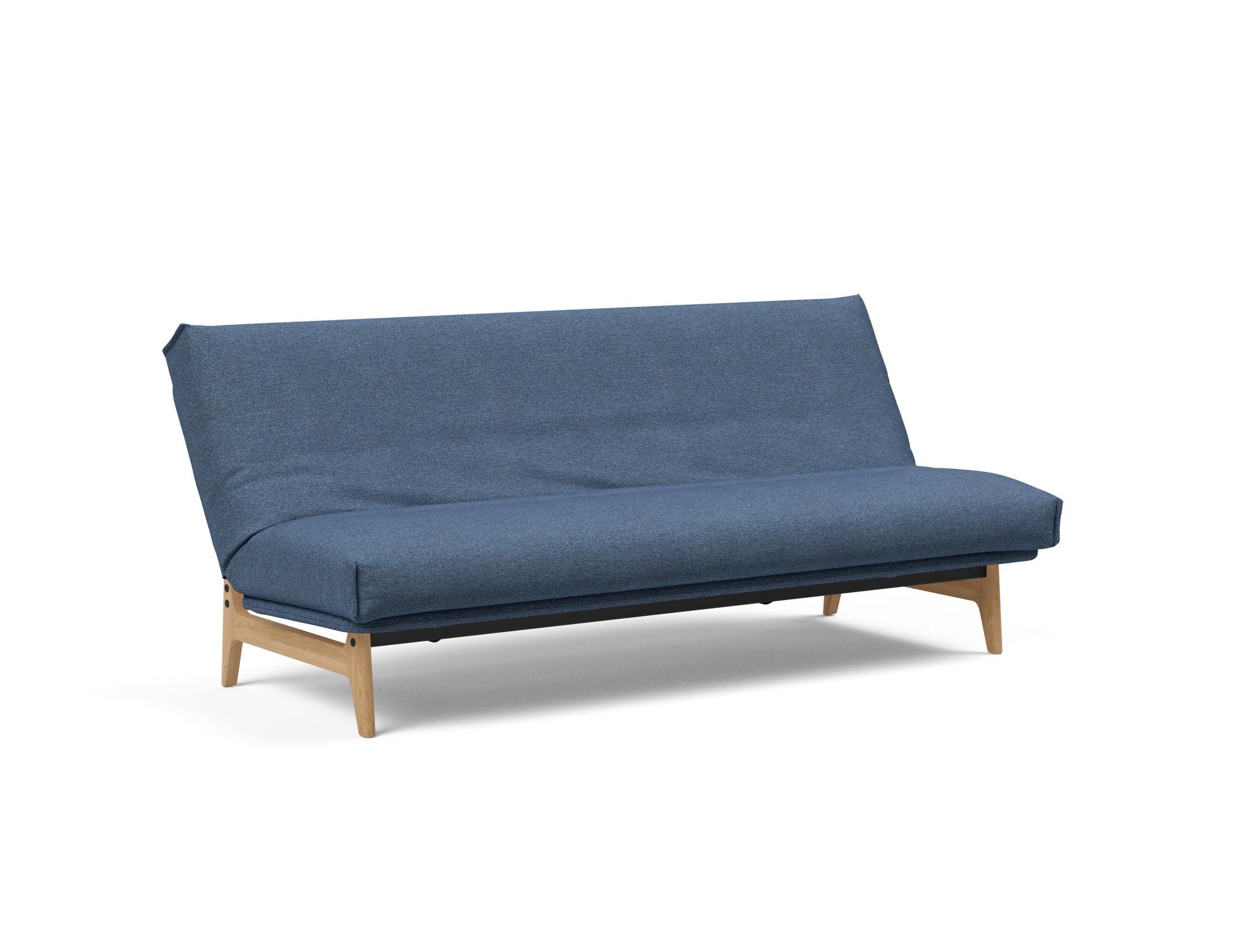 Erleben Sie das Aslak 120 Bettsofa Nordic Cover Soft Spring von Innovation Living – eine perfekte Kombination aus modernem Stil und optimalem Schlafkomfort.