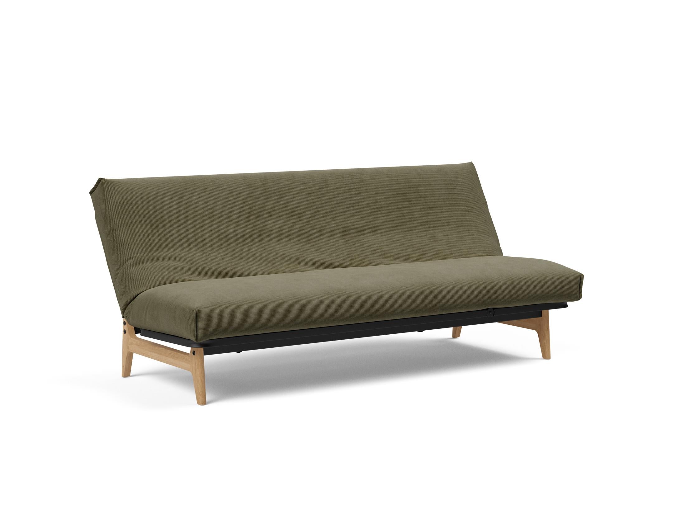 Erleben Sie das Aslak 120 Bettsofa Nordic Cover Soft Spring von Innovation Living – eine perfekte Kombination aus modernem Stil und bequemem Schlafplatz.