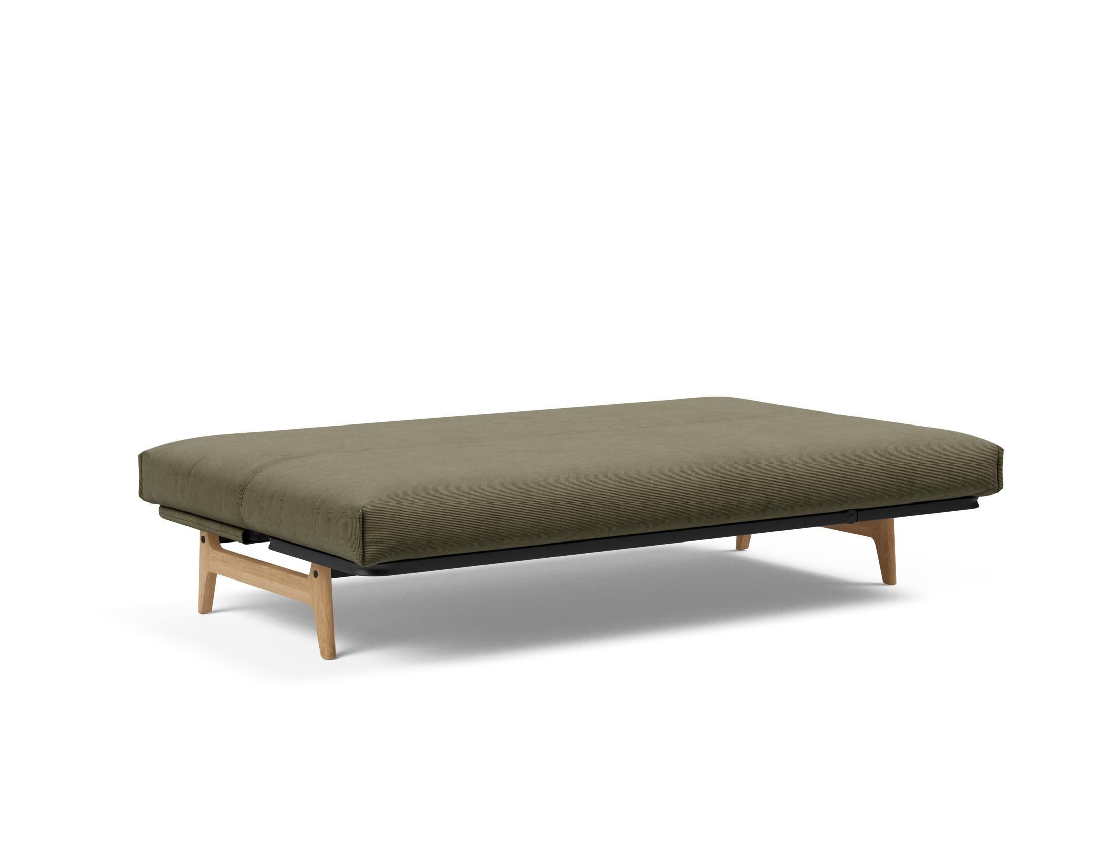 Erleben Sie das Aslak 120 Bettsofa Nordic Cover Soft Spring von Innovation Living – eine perfekte Kombination aus modernem Stil und optimalem Schlafkomfort.