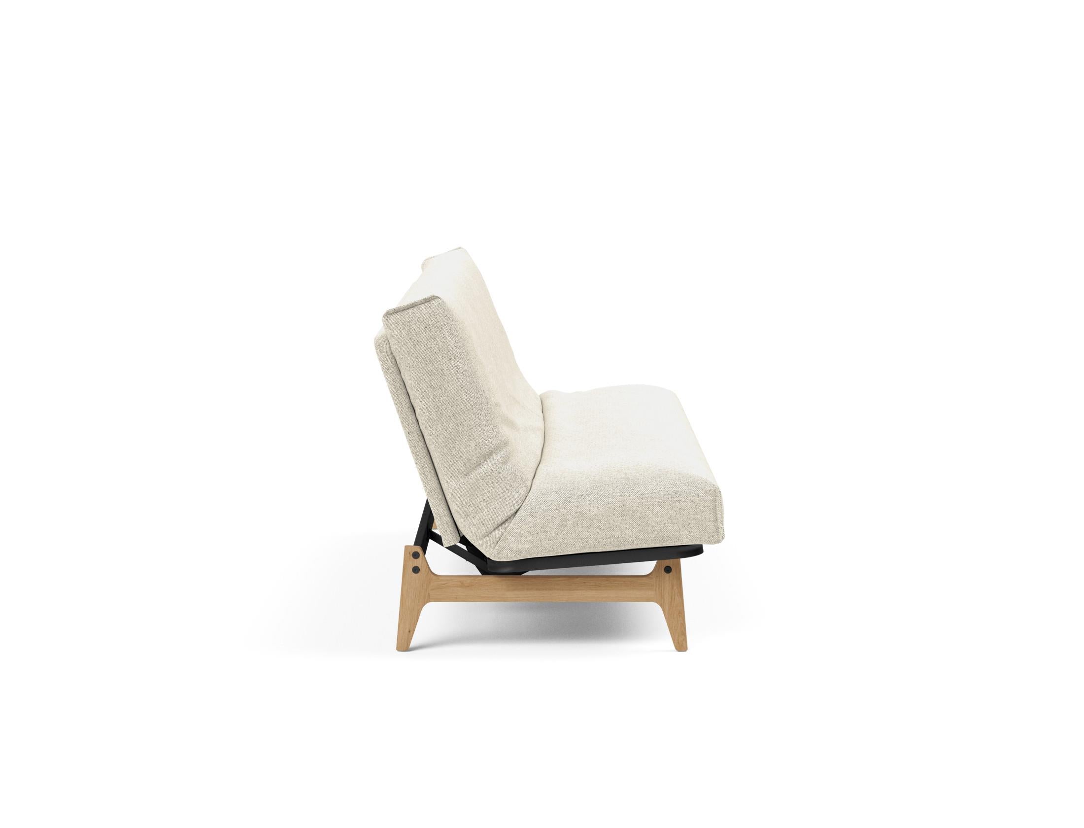 Entdecken Sie das Aslak 120 Bettsofa Nordic Cover Soft Spring von Innovation Living – stilvolles Design trifft auf höchsten Schlafkomfort.