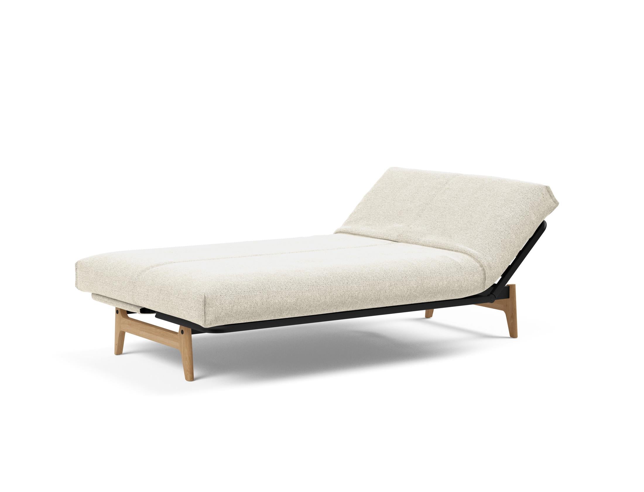 Entdecken Sie das Aslak 120 Bettsofa Nordic Cover Soft Spring von Innovation Living – stilvolles Design trifft auf höchsten Schlafkomfort.