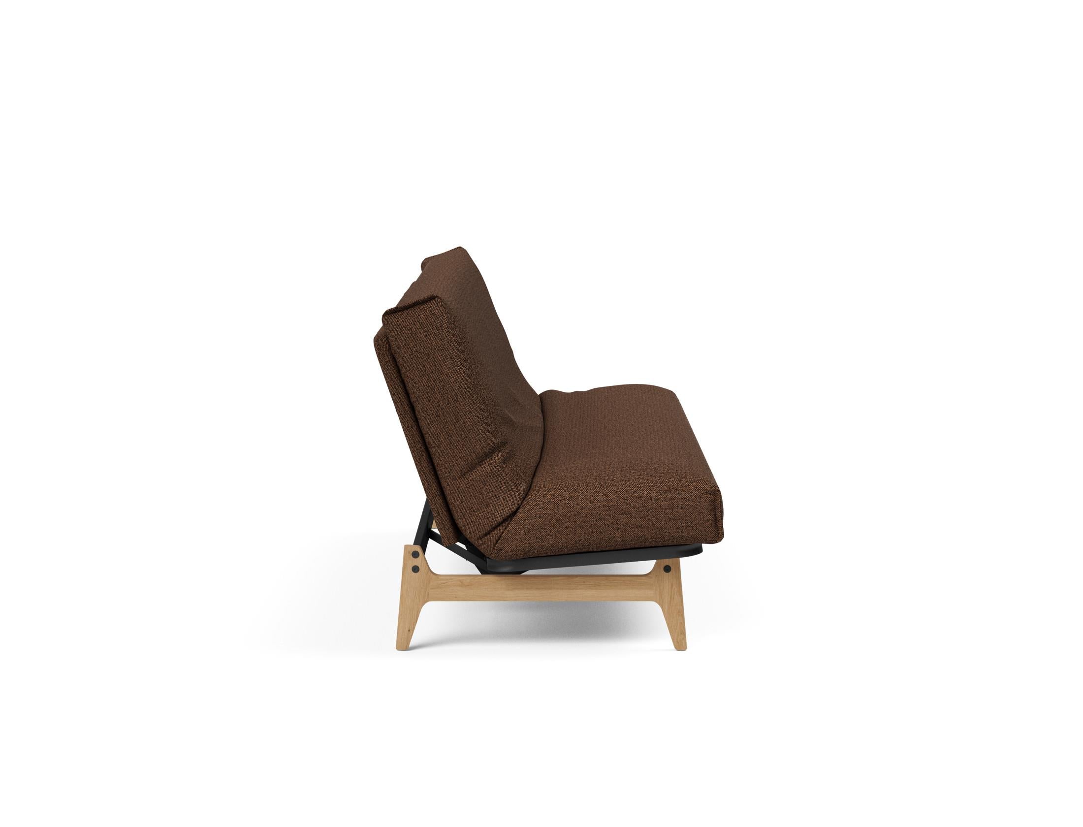 Entdecken Sie das Aslak 120 Bettsofa Nordic Cover Soft Spring von Innovation Living – stilvolles Design trifft auf höchsten Schlafkomfort.