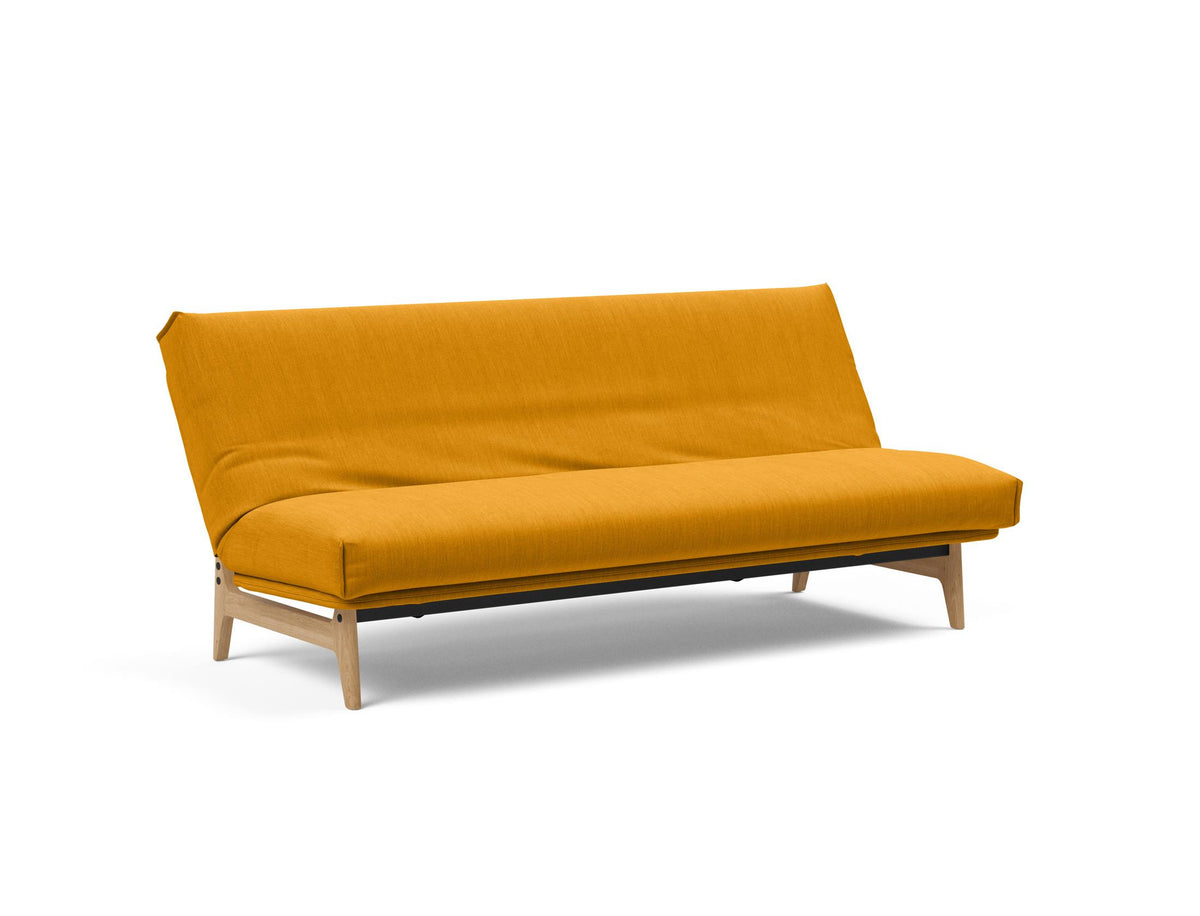 Aslak 120 Bettsofa Nordic Cover mit Gestellbezug Soft Spring in 507 Elegance Burned Curry präsentiert im Onlineshop von KAQTU Design AG. Bettsofa ist von Innovation Living