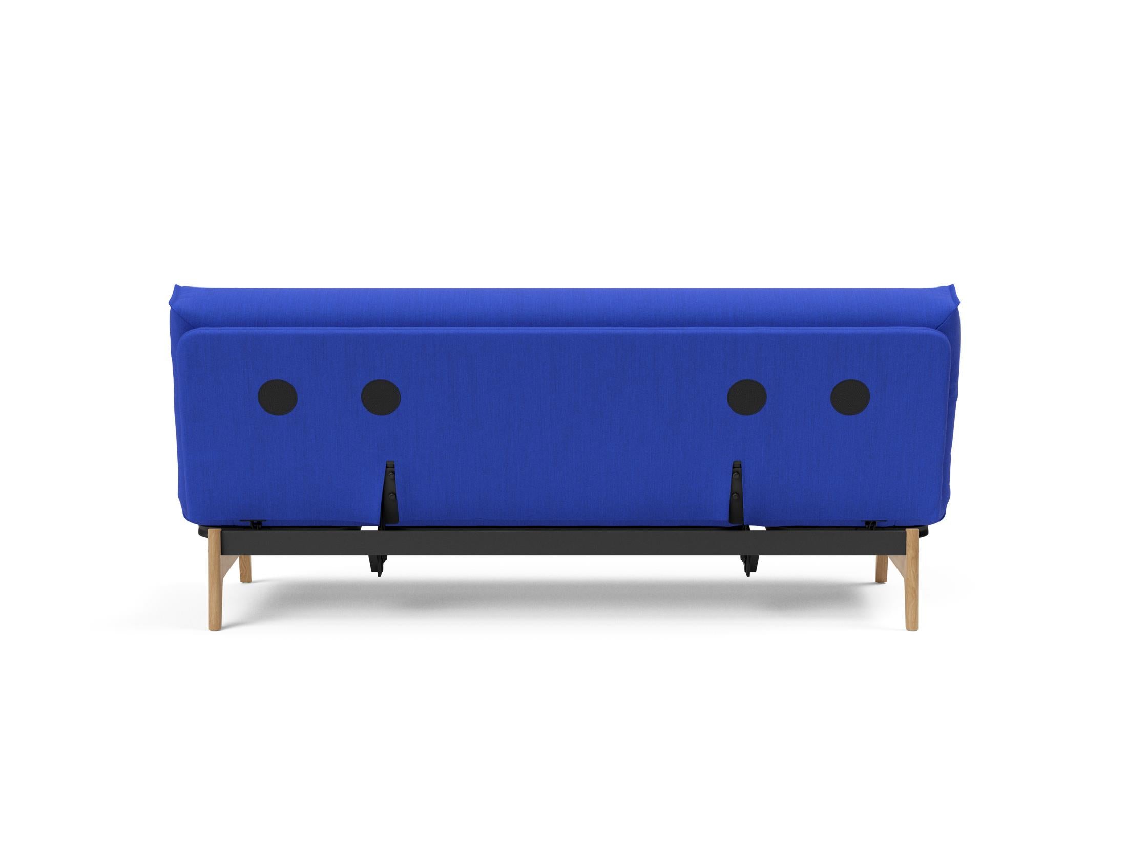 Erleben Sie das Aslak 120 Bettsofa Nordic Cover Soft Spring von Innovation Living – eine perfekte Kombination aus modernem Stil und optimalem Schlafkomfort.