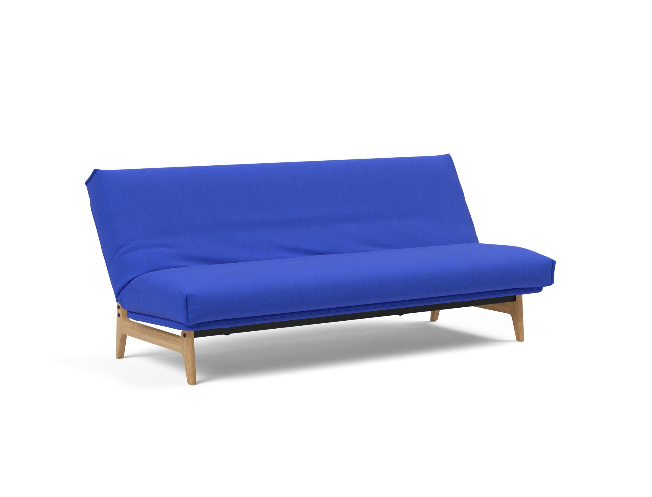 Aslak 120 Bettsofa Nordic Cover: Elegantes Sofa mit Soft Spring Federung, perfekt für entspannte Abende und stilvolle Einrichtung.