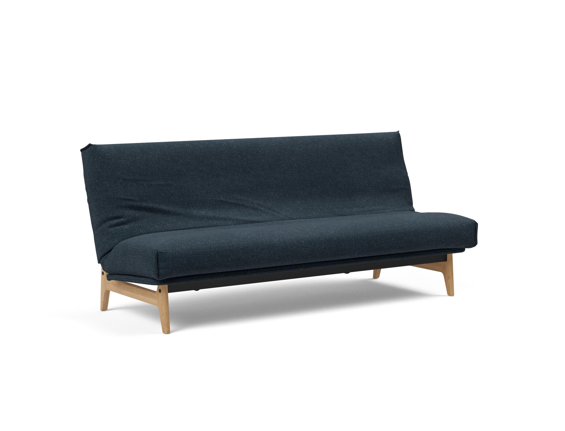 Aslak 120 Bettsofa Nordic Cover: Elegantes Sofa mit Soft Spring Federung, perfekt für entspannte Abende und stilvolle Einrichtung.