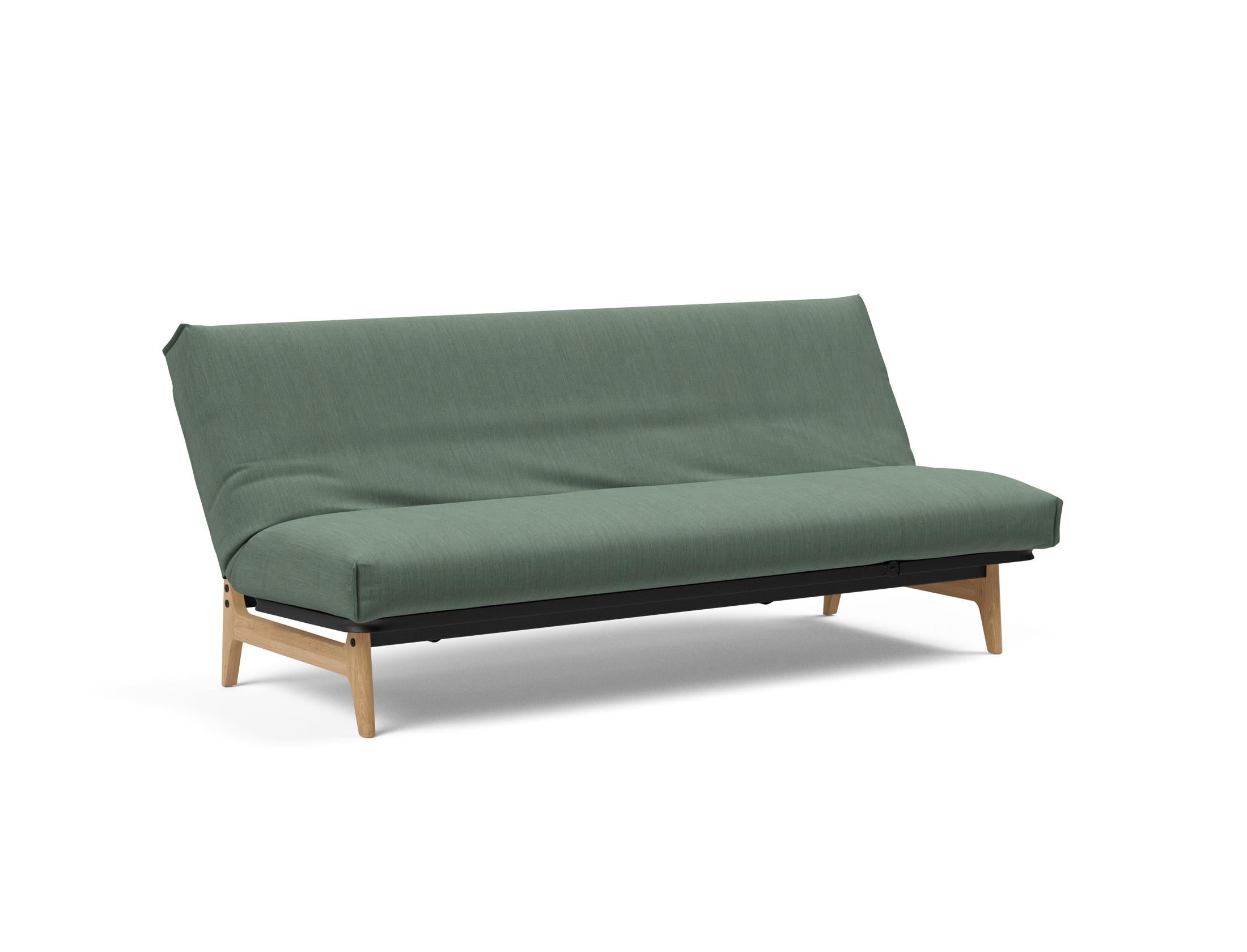 Erleben Sie das Aslak 120 Bettsofa Nordic Cover Soft Spring von Innovation Living – eine perfekte Kombination aus modernem Stil und bequemem Schlafplatz.