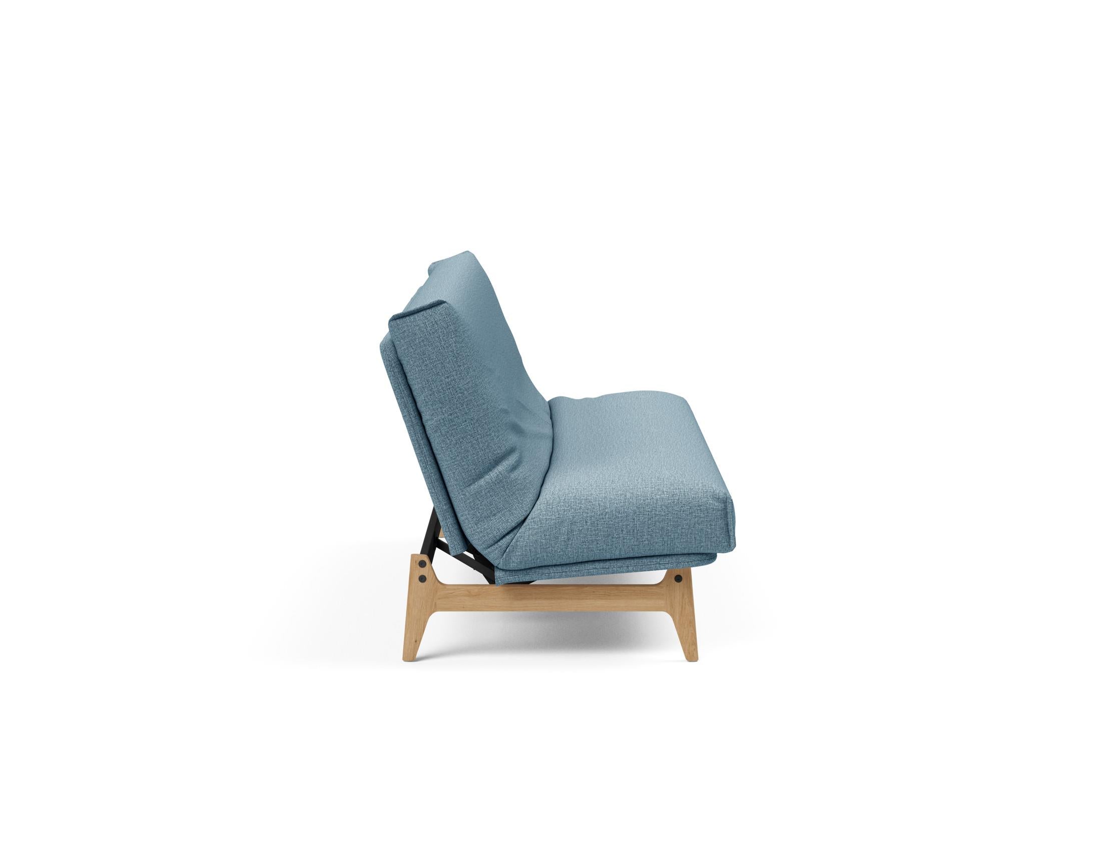 Aslak 120 Bettsofa Nordic Cover: Elegantes Sofa mit Soft Spring Federung, perfekt für entspannte Abende und stilvolle Einrichtung.