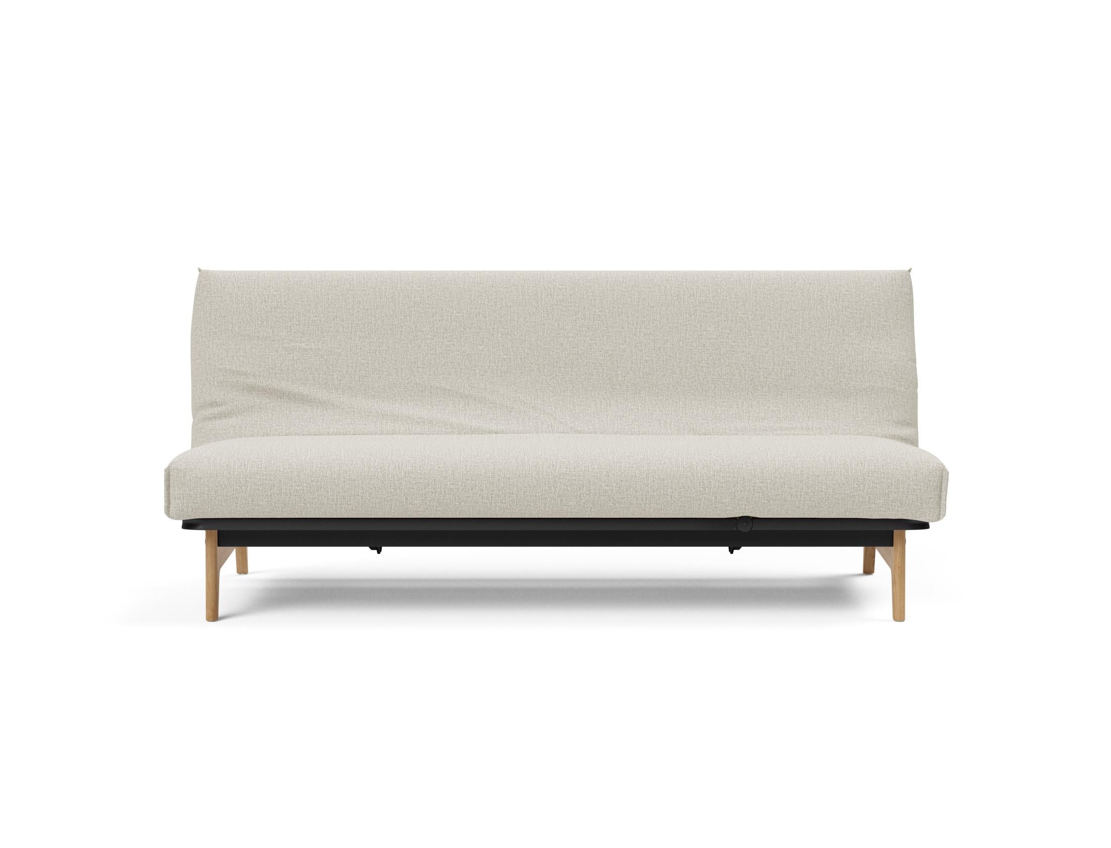 Erleben Sie das Aslak 120 Bettsofa Nordic Cover Soft Spring von Innovation Living – eine perfekte Kombination aus modernem Stil und bequemem Schlafplatz.