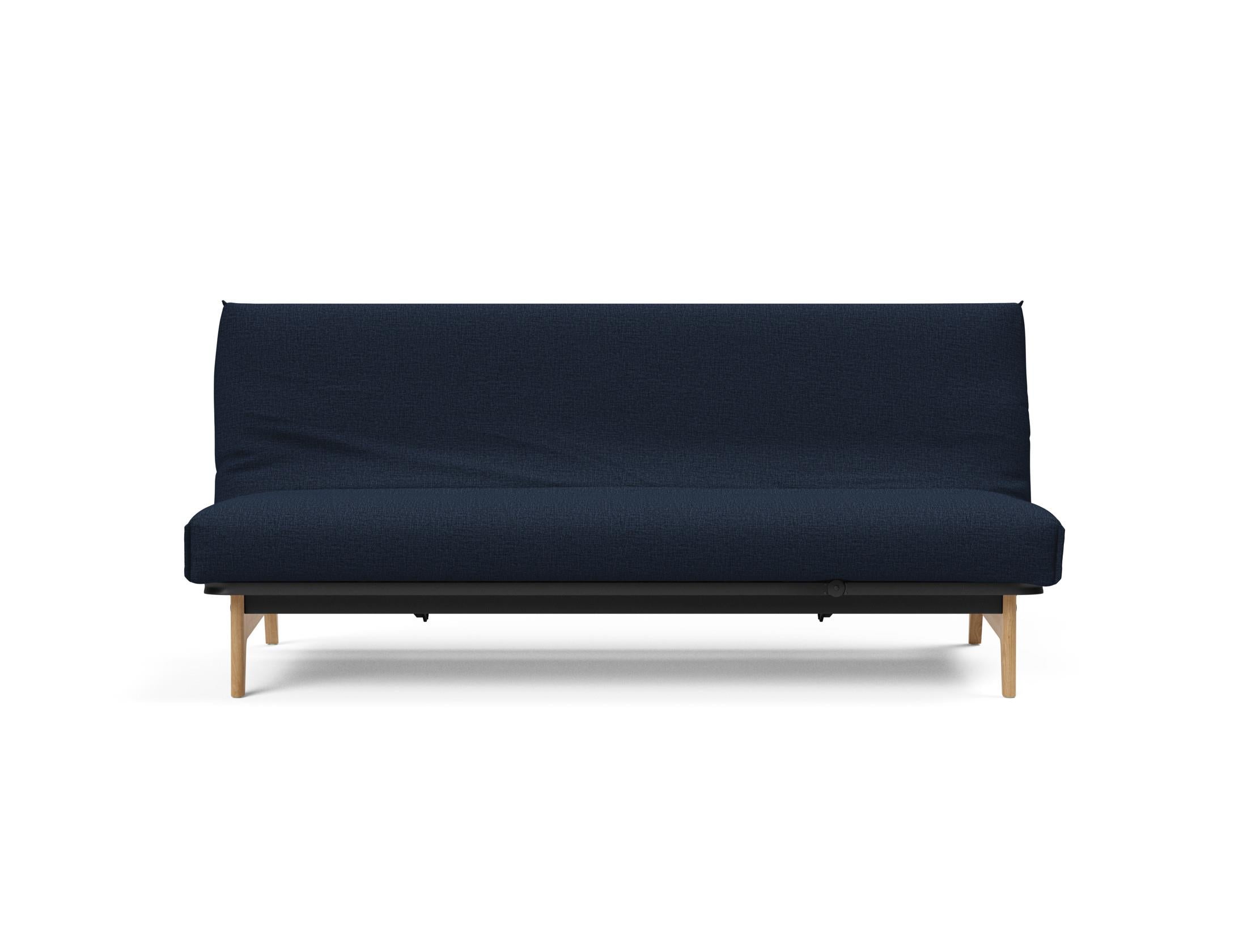 Entdecken Sie das Aslak 120 Bettsofa Nordic Cover Soft Spring von Innovation Living – stilvolles Design trifft auf höchsten Schlafkomfort.