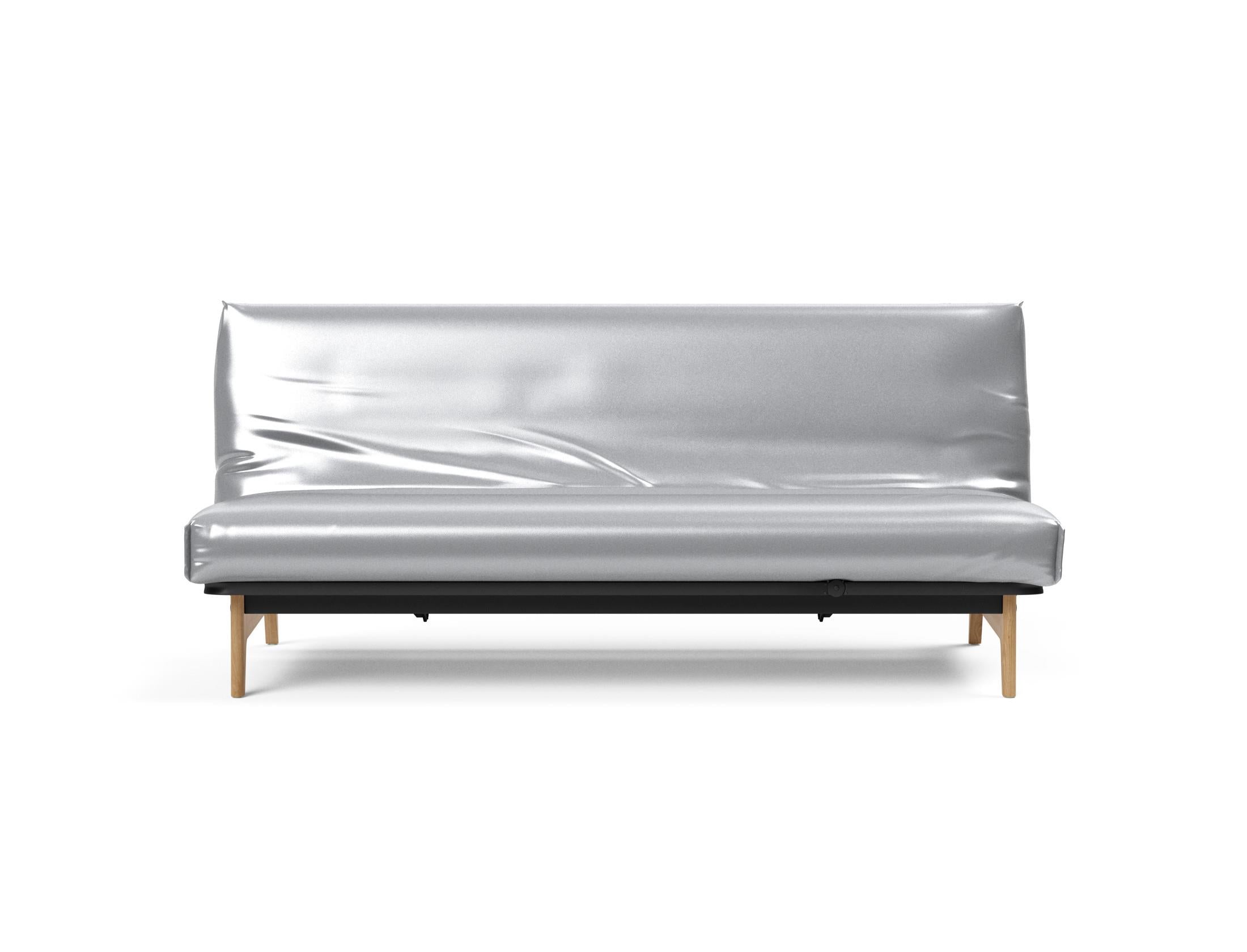 Entdecken Sie das Aslak 120 Bettsofa Nordic Cover Soft Spring von Innovation Living – stilvolles Design trifft auf höchsten Schlafkomfort.