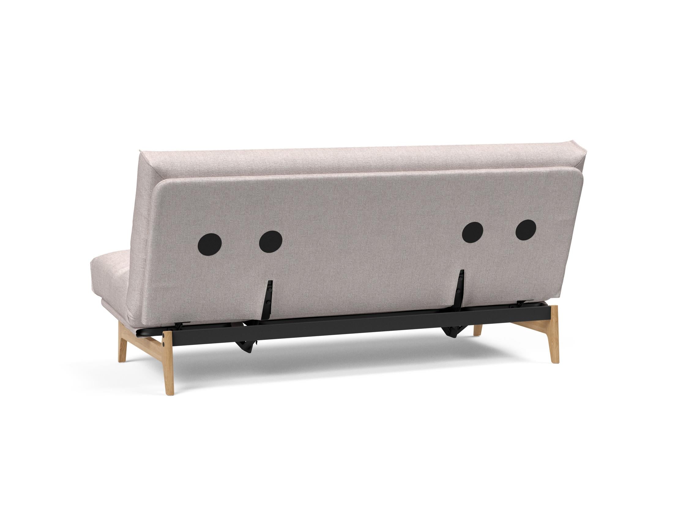 Entdecken Sie das Aslak 140 Bettsofa mit Nordic Cover und Soft Spring Bezug – die perfekte Kombination aus modernem Stil und optimalem Schlafkomfort.