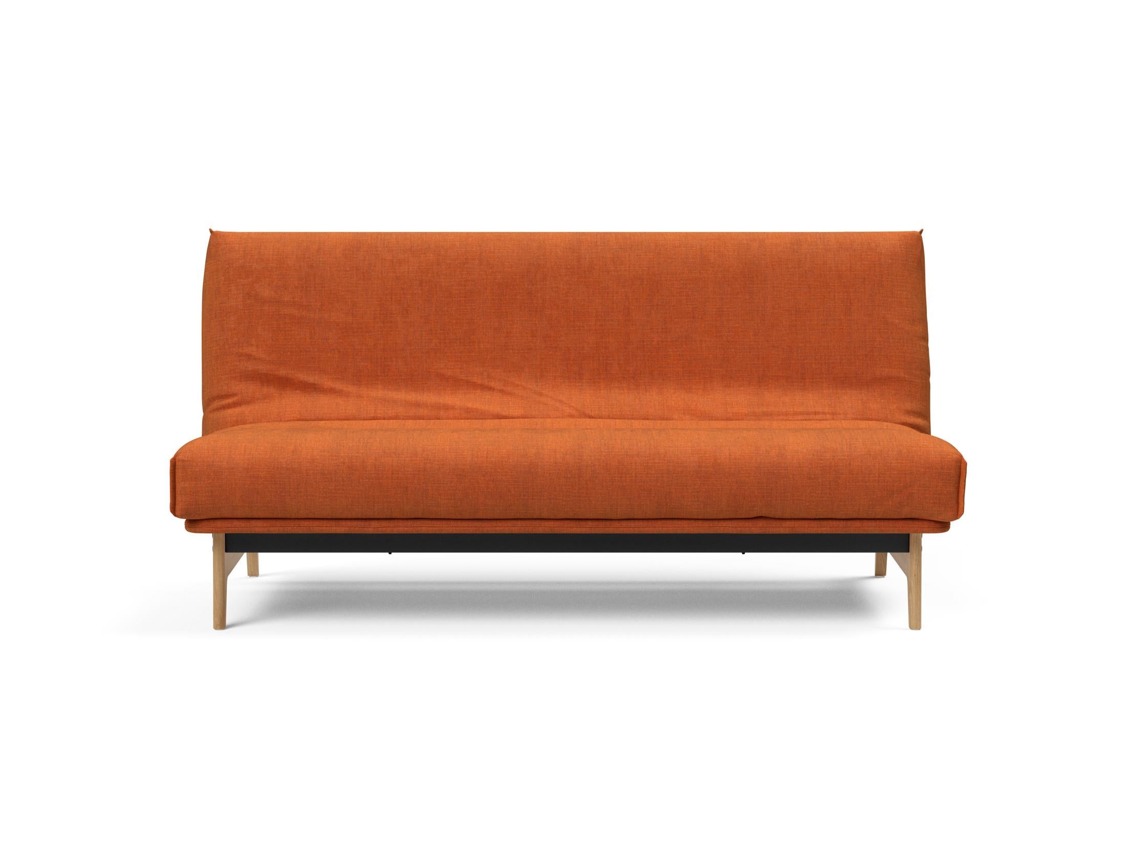 Entdecken Sie das Aslak 140 Bettsofa mit Nordic Cover und Soft Spring Bezug – die perfekte Kombination aus modernem Stil und optimalem Schlafkomfort.