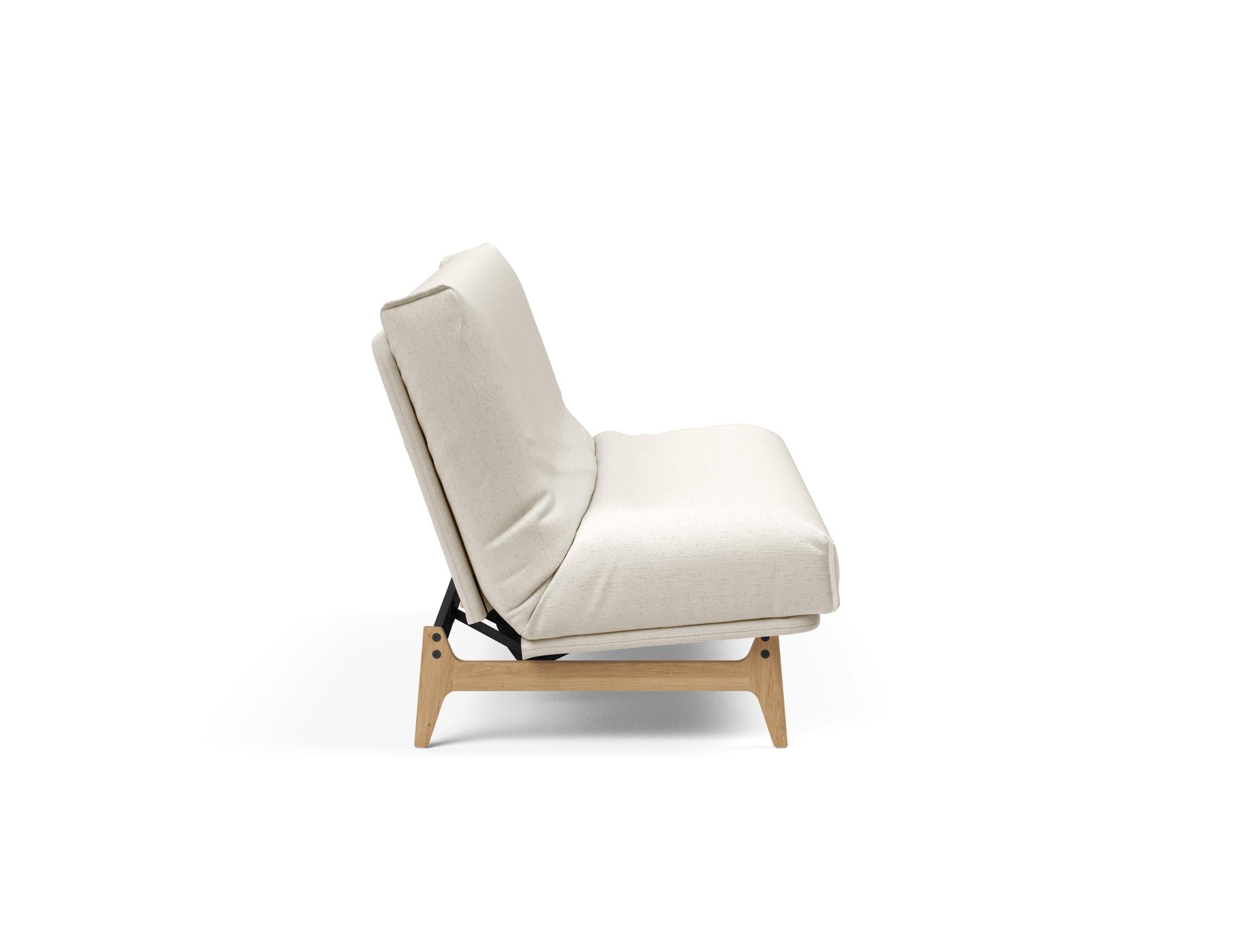 Aslak 140 Bettsofa Nordic Cover: Stilvolles Sofa mit hochwertigem Soft Spring Bezug. Ideal für gemütliche Abende und als praktisches Gästebett.