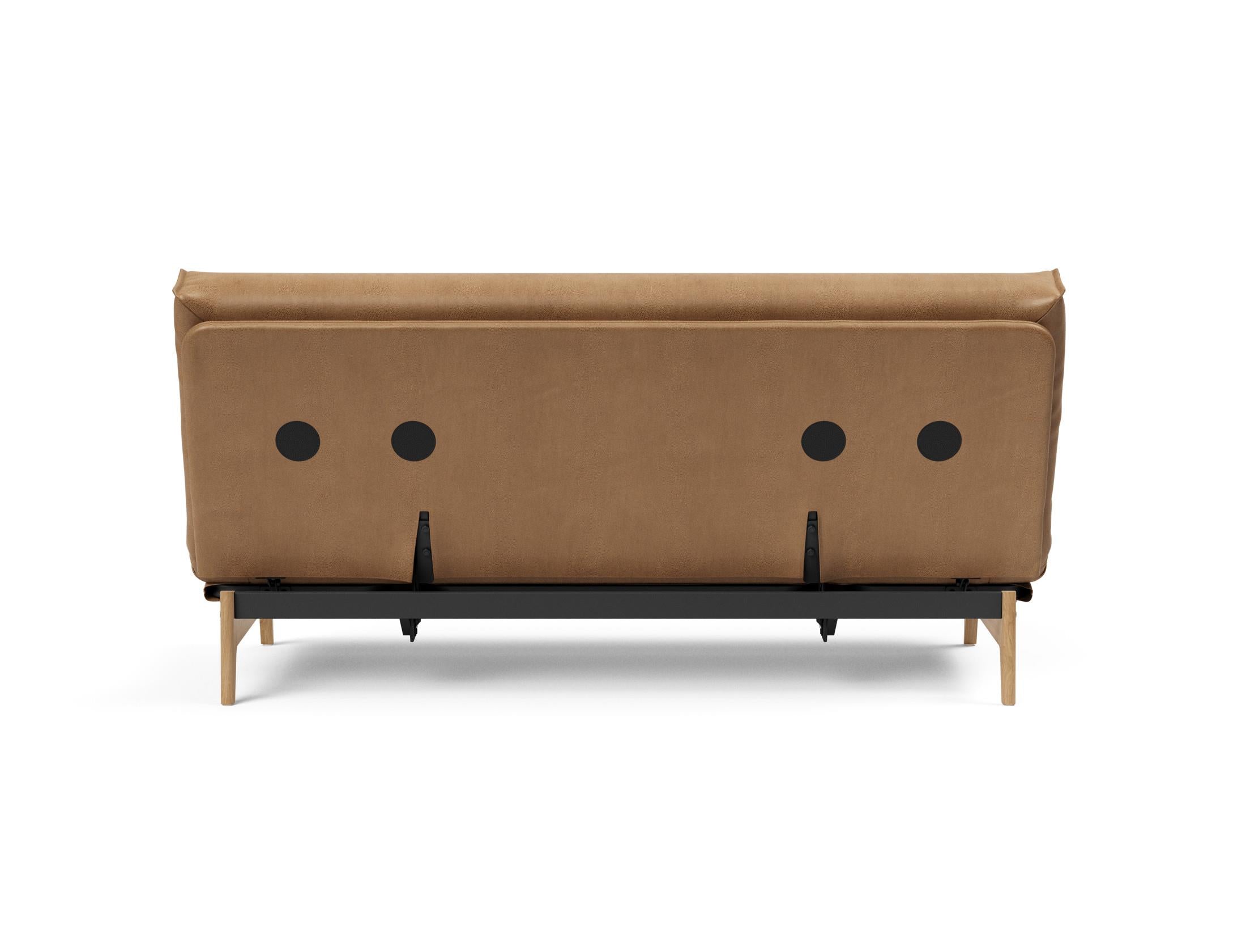 Erleben Sie das Aslak 140 Bettsofa mit Nordic Cover und Soft Spring Bezug – stilvolles Design trifft auf höchsten Schlafkomfort für Ihr Zuhause.