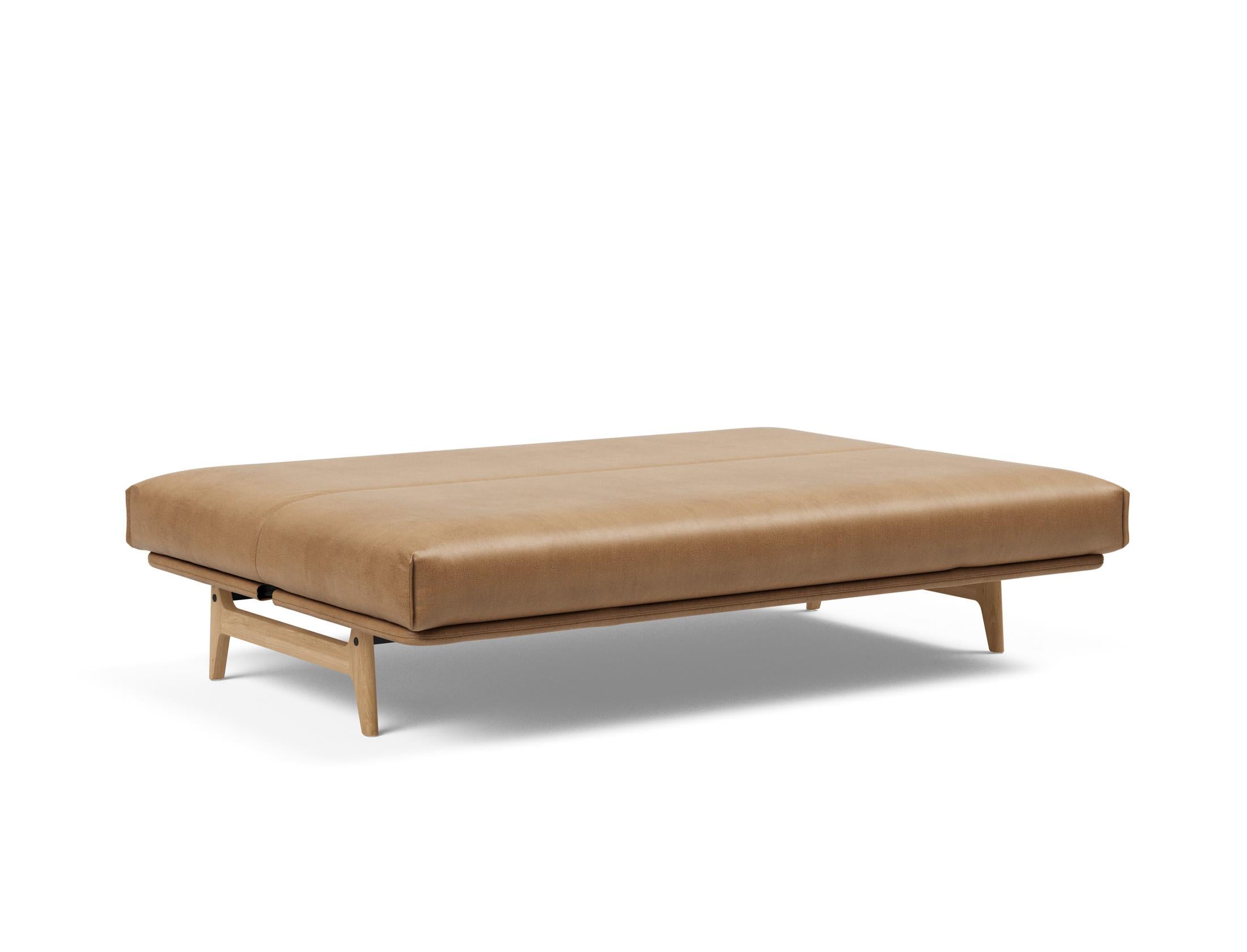 Erleben Sie das Aslak 140 Bettsofa mit Nordic Cover und Soft Spring Bezug – stilvolles Design trifft auf höchsten Schlafkomfort für Ihr Zuhause.