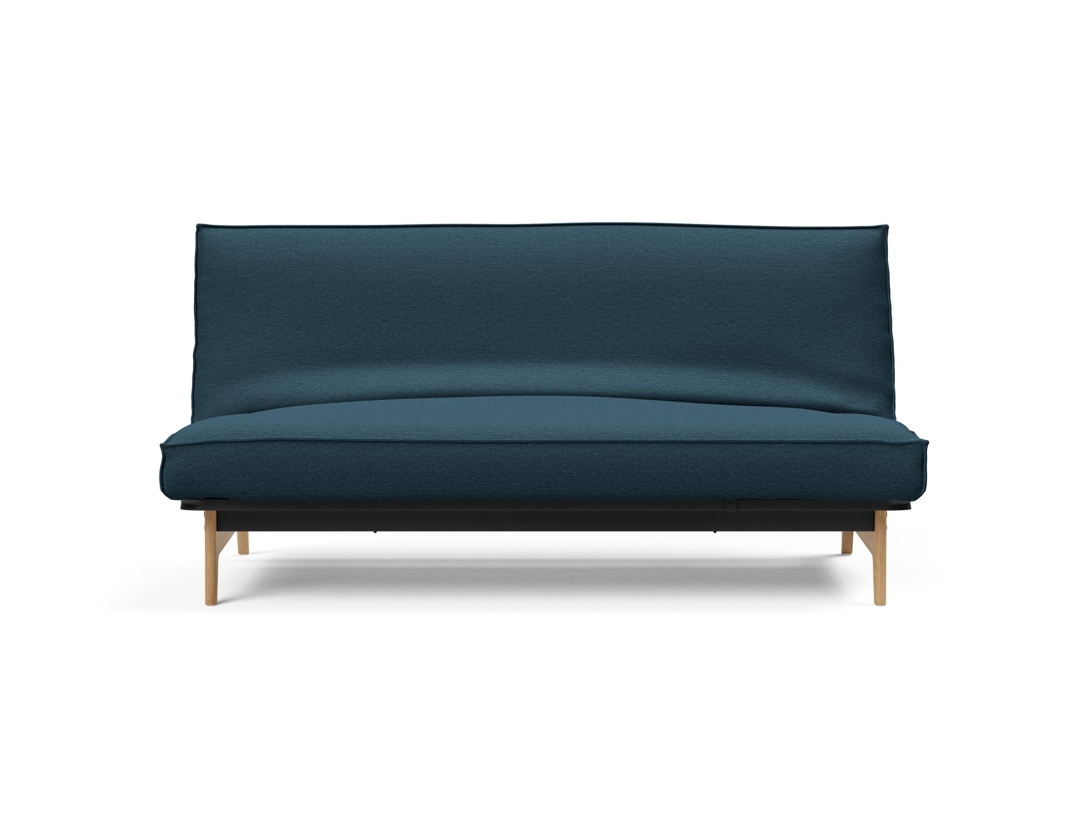 Erleben Sie das Aslak 140 Bettsofa von Innovation Living: modernes Design, hochwertige Soft Spring Matratze und edles Sharp Plus Cover für optimalen Komfort.