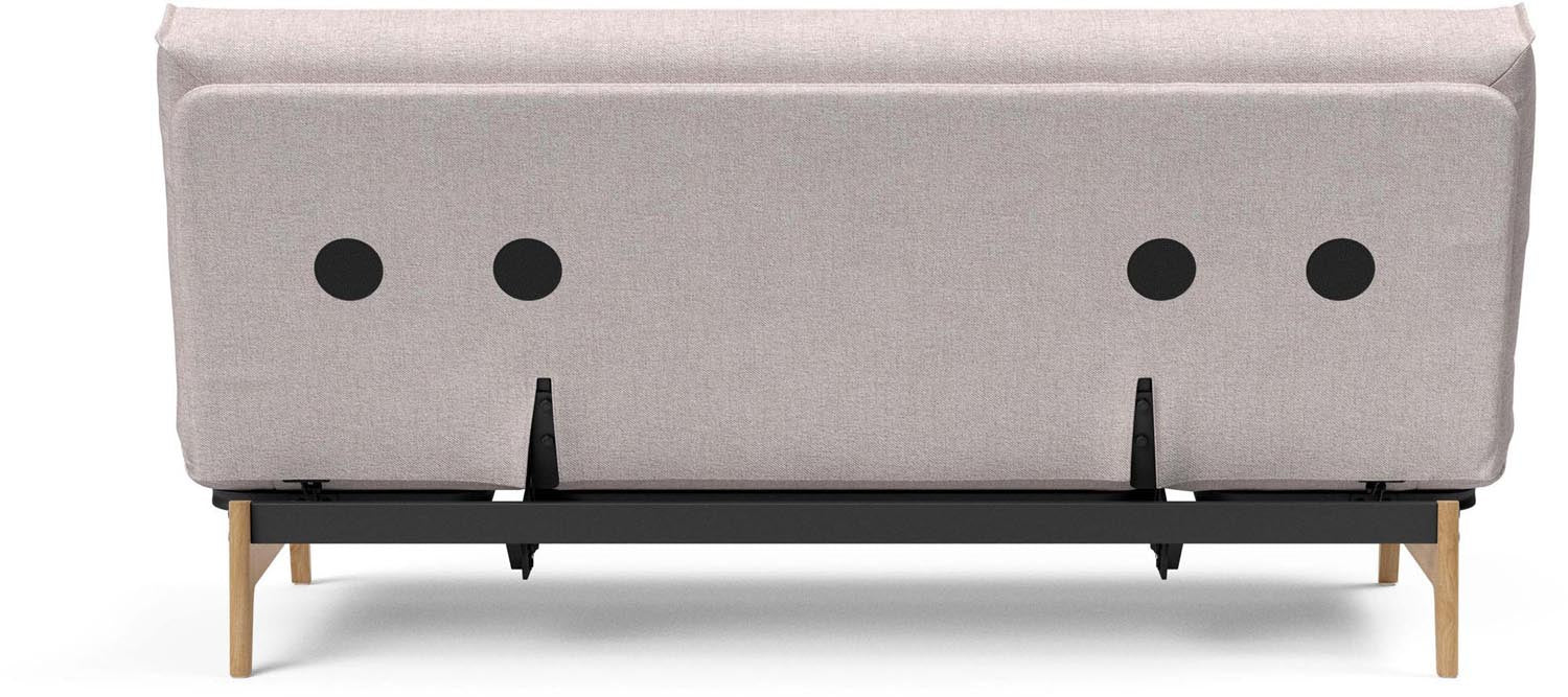 Entdecken Sie das Aslak 140 Bettsofa von Innovation Living – stilvolles skandinavisches Design, vielseitig und mit langlebigem Nordic Cover aus Latex.