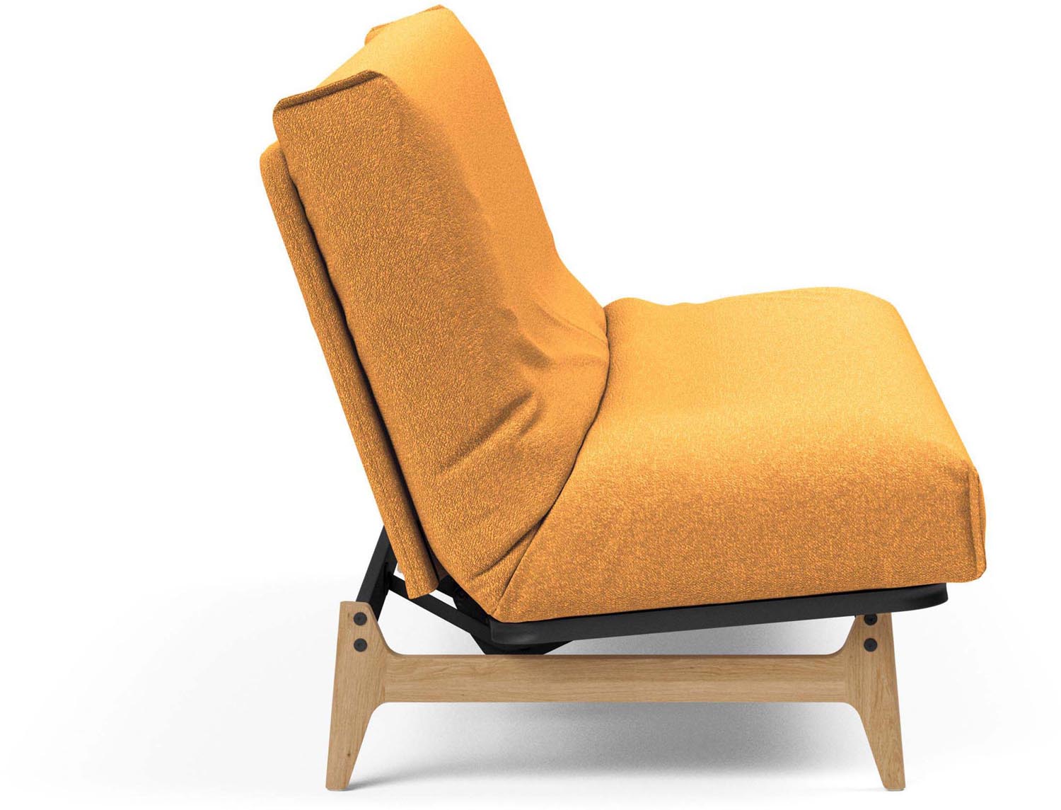 Erleben Sie das Aslak 140 Bettsofa von Innovation Living – modernes skandinavisches Design, flexibel einsetzbar und mit robustem Nordic Cover aus Latex.