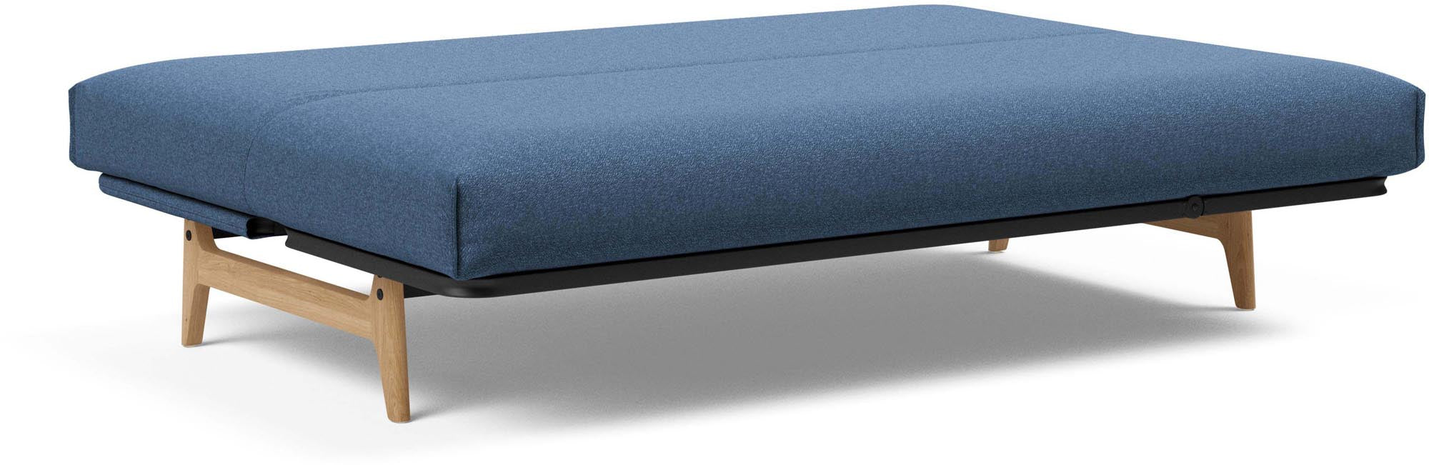Entdecken Sie das Aslak 140 Bettsofa von Innovation Living – stilvolles skandinavisches Design, vielseitig und mit langlebigem Nordic Cover aus Latex.