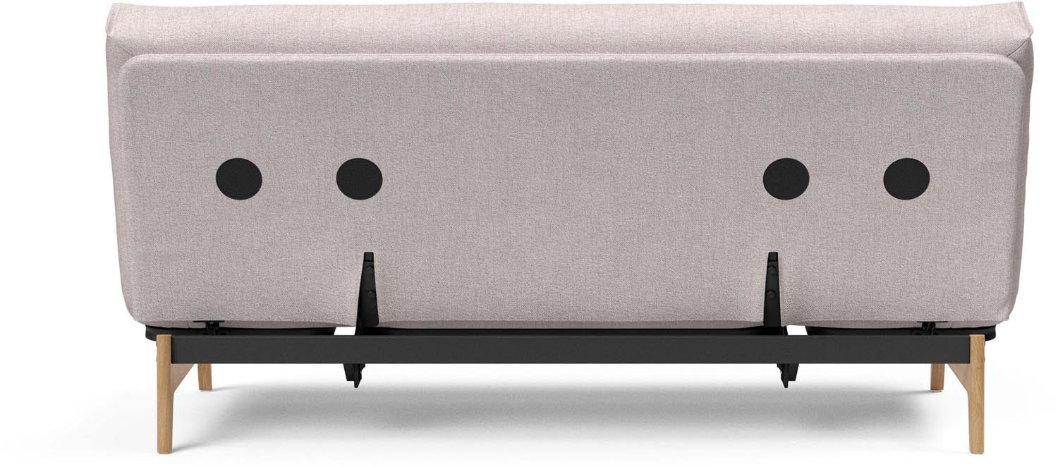 Entdecken Sie das Aslak 140 Bettsofa Nordic Classic von Innovation Living: stilvolles skandinavisches Design, vielseitig und ideal für kleine Räume.