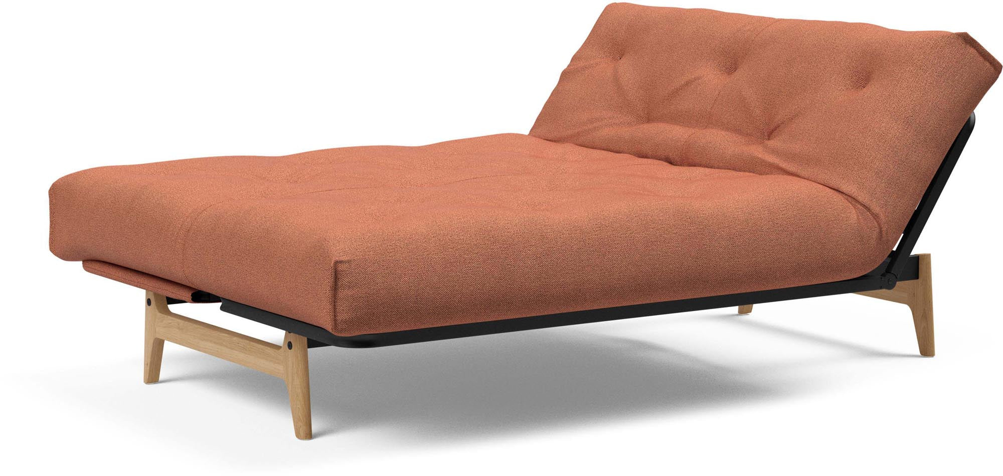 Erleben Sie das Aslak 140 Bettsofa Nordic Classic von Innovation Living: elegantes skandinavisches Design, funktional und perfekt für kompakte Wohnräume.