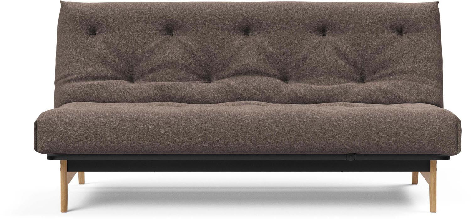 Erleben Sie das Aslak 140 Bettsofa Nordic Classic von Innovation Living: elegantes skandinavisches Design, funktional und perfekt für kompakte Wohnräume.
