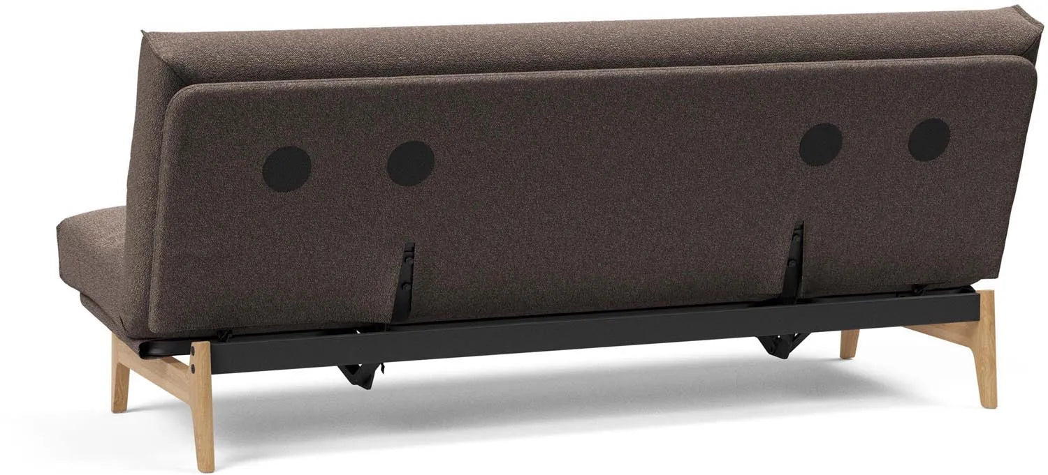 Erleben Sie das Aslak 120 Bettsofa mit Nordic Cover von Innovation Living – modern, funktional und ideal für kleine Räume und Übernachtungen.