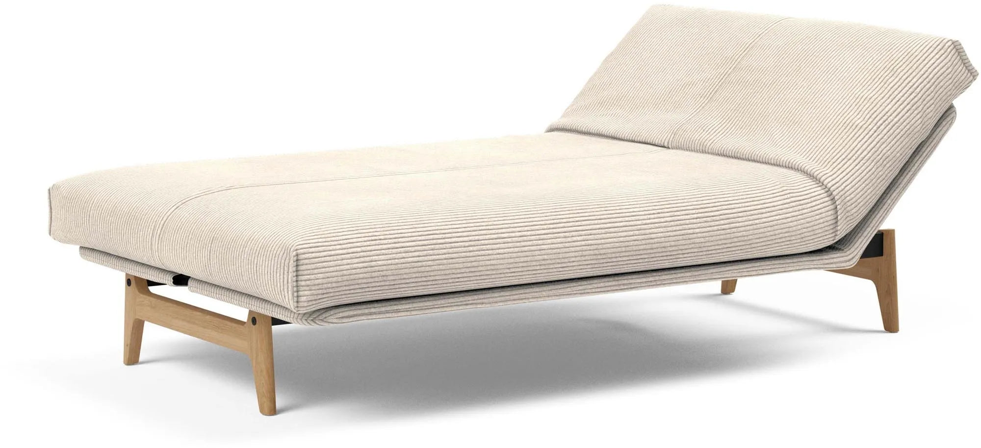 Entdecken Sie das Aslak 120 Bettsofa mit Nordic Cover von Innovation Living – stilvoll, platzsparend und perfekt für Gästeübernachtungen.