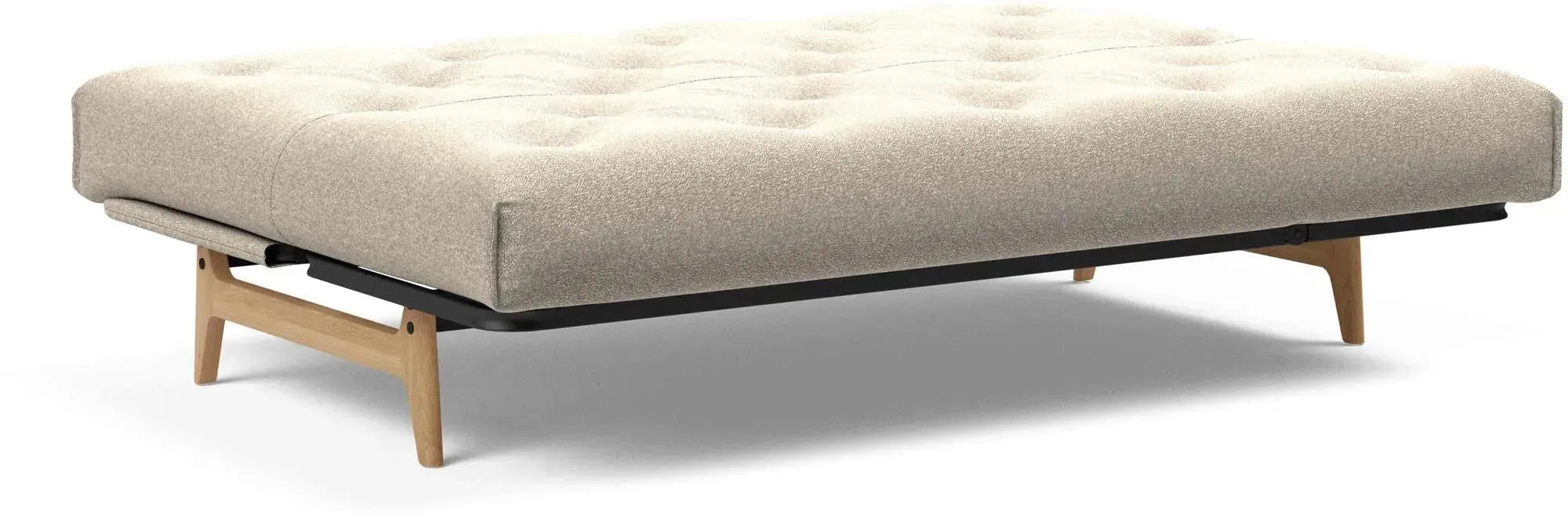 Das Aslak 140 Bettsofa Nordic von Innovation Living kombiniert skandinavisches Design mit Komfort und Funktionalität. Perfekt für modernes Wohnen.