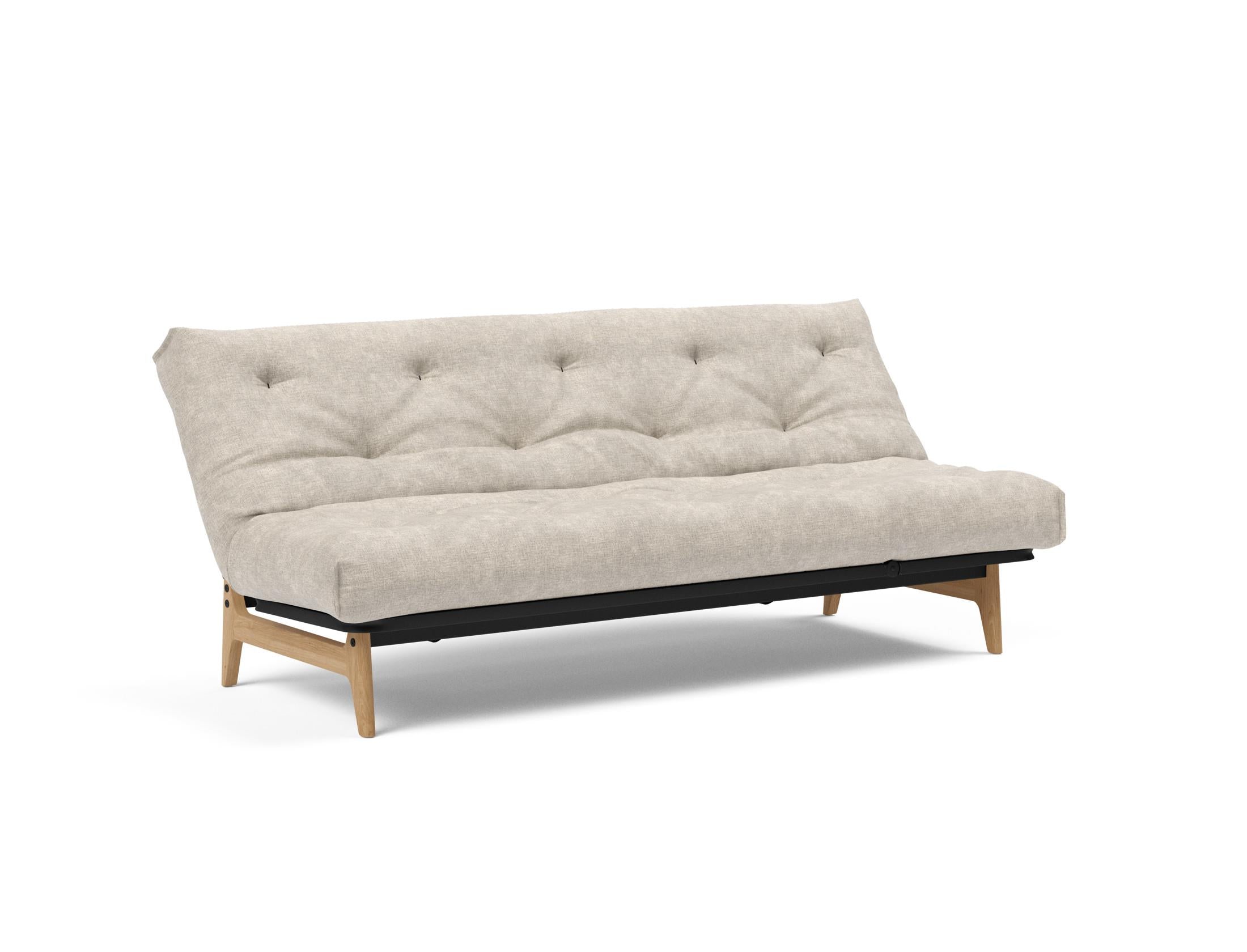 Aslak 120 Bettsofa Nordic: Modernes Design mit Soft Spring Bezug, perfekt für entspannte Abende und stilvolle Einrichtungsideen.