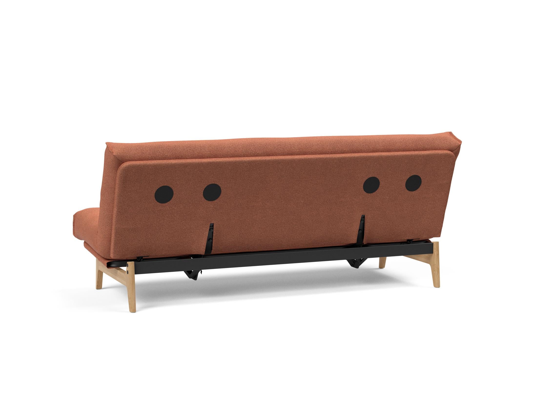 Aslak 120 Bettsofa Nordic: Elegantes Sofa mit Soft Spring Bezug, ideal für gemütliche Nächte und stilvolle Wohnräume.