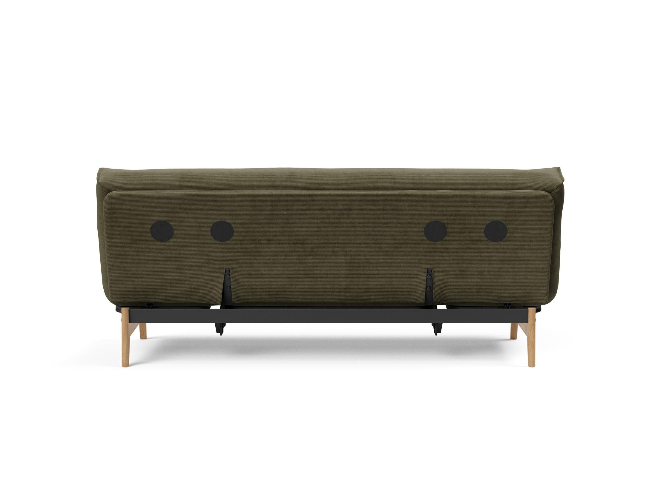 Aslak 120 Bettsofa Nordic: Modernes Design mit Soft Spring Bezug, perfekt für entspannte Abende und stilvolle Einrichtungsideen.