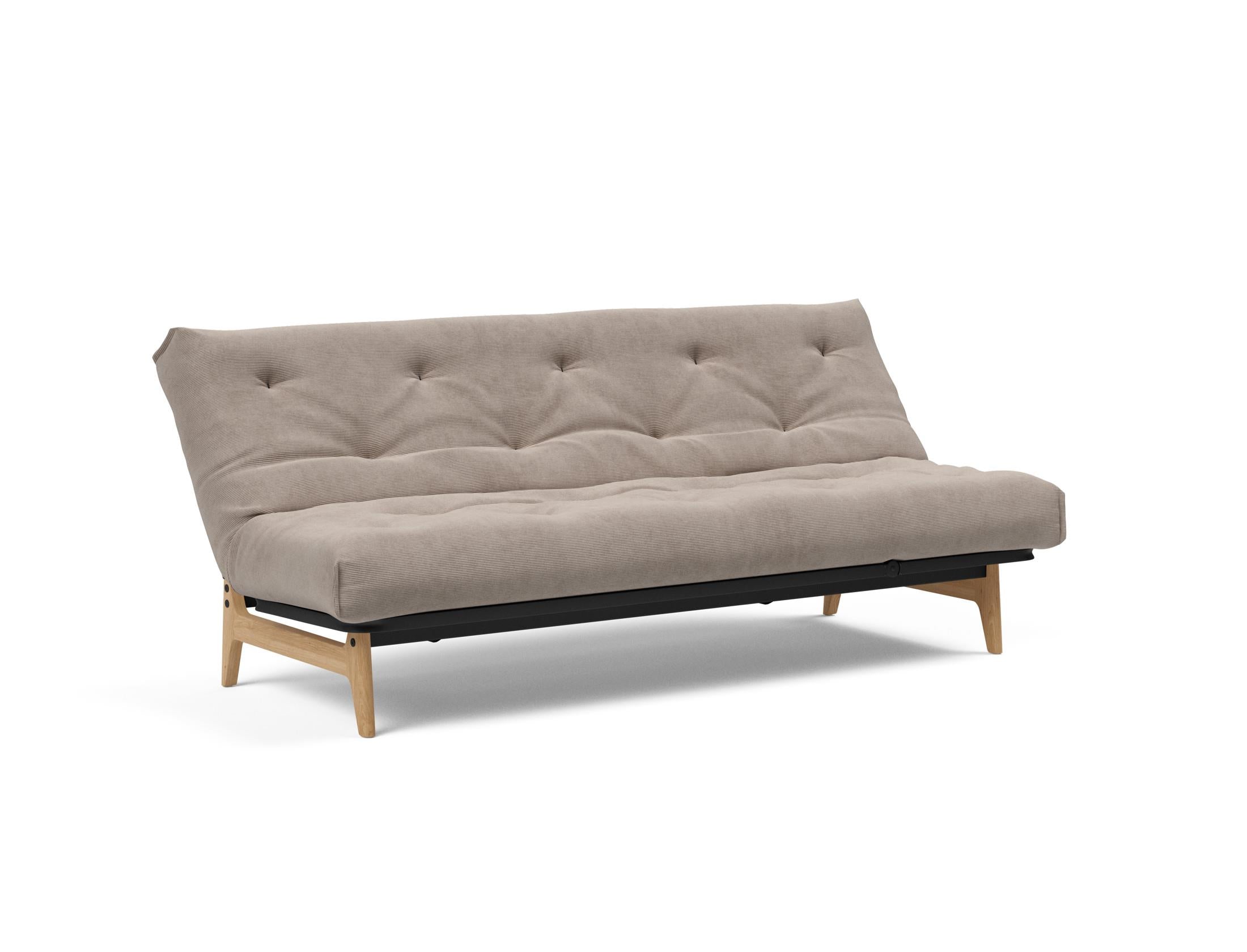 Aslak 120 Bettsofa Nordic: Modernes Design mit Soft Spring Bezug, perfekt für entspannte Abende und stilvolle Einrichtungsideen.