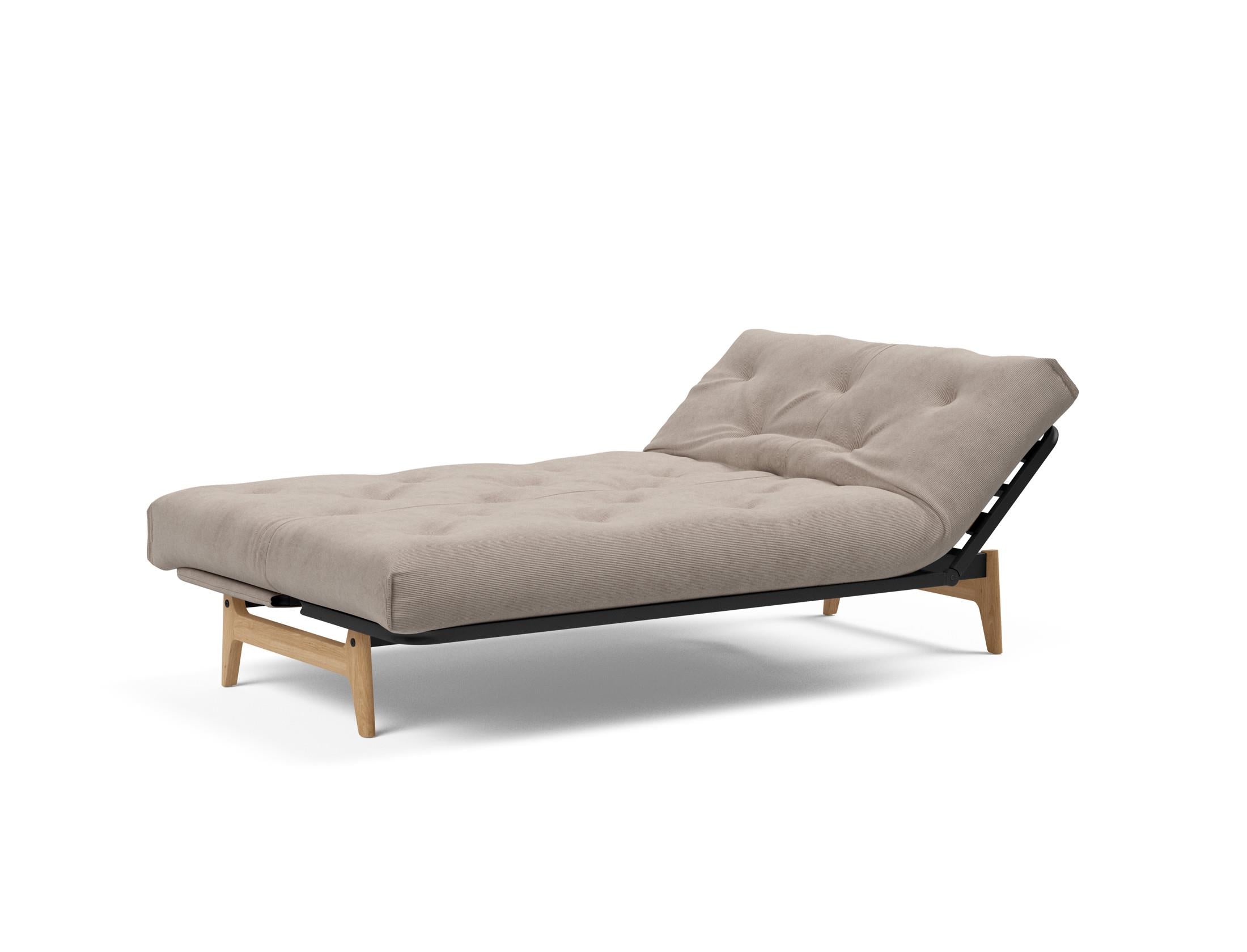 Aslak 120 Bettsofa Nordic: Elegantes Sofa mit Soft Spring Bezug, ideal für gemütliche Nächte und stilvolle Wohnräume.
