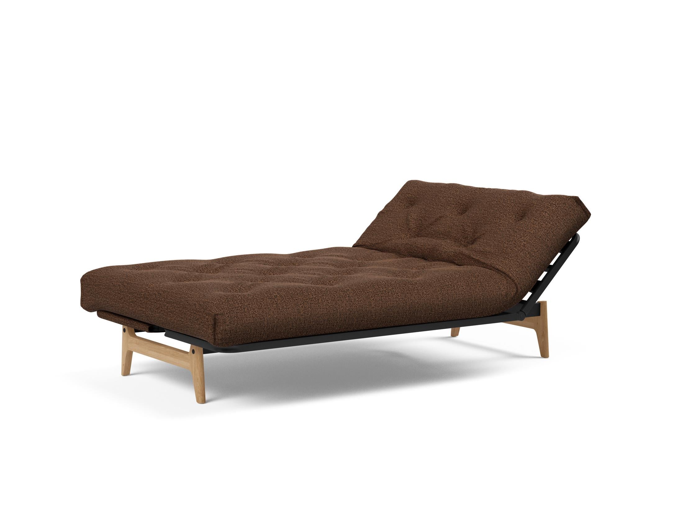 Erleben Sie das Aslak 120 Bettsofa Nordic – ein elegantes Möbelstück, das Komfort und skandinavisches Design vereint. Ideal für kleine Räume!