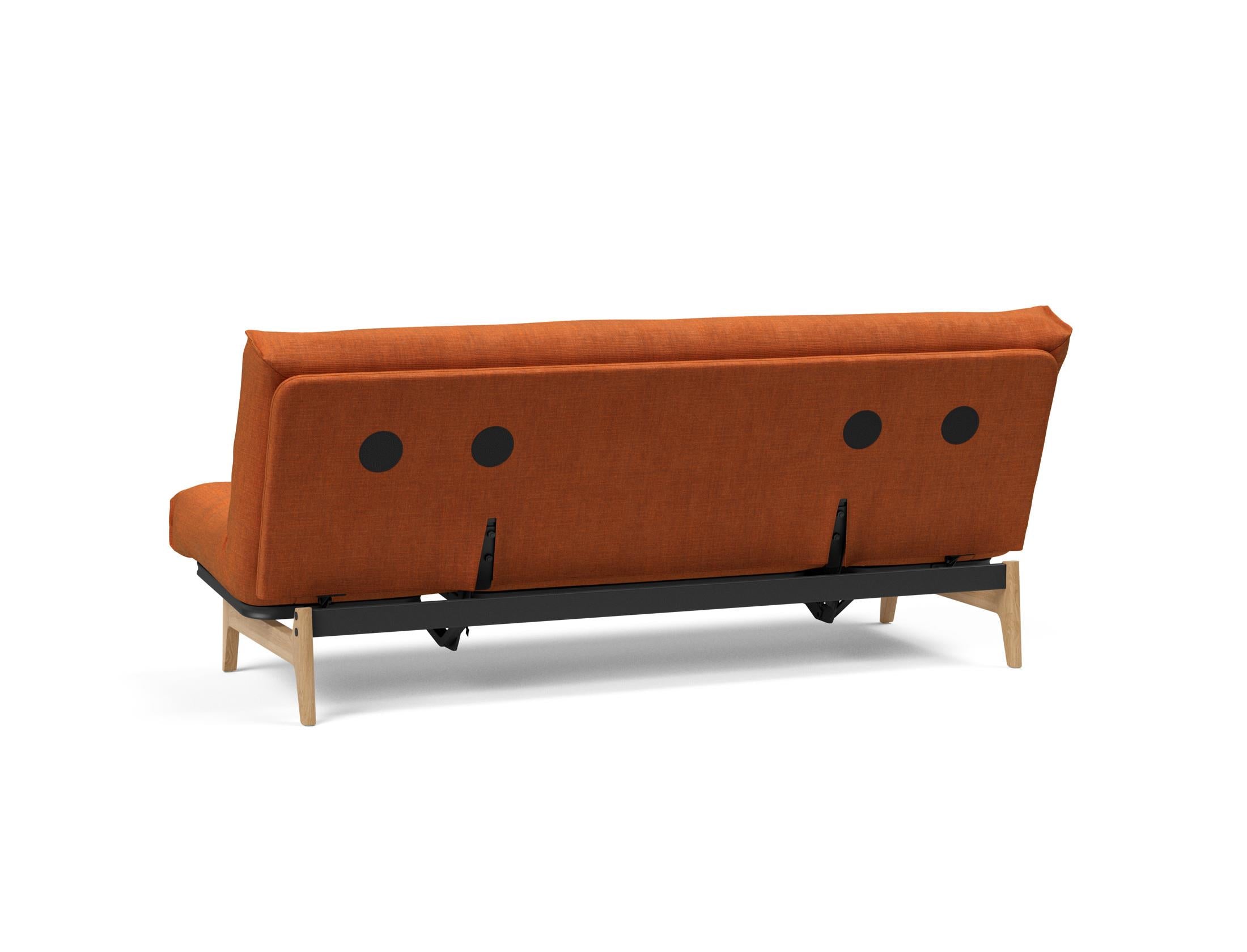 Aslak 120 Bettsofa Nordic: Elegantes Sofa mit Soft Spring Bezug, ideal für gemütliche Nächte und stilvolle Wohnräume.