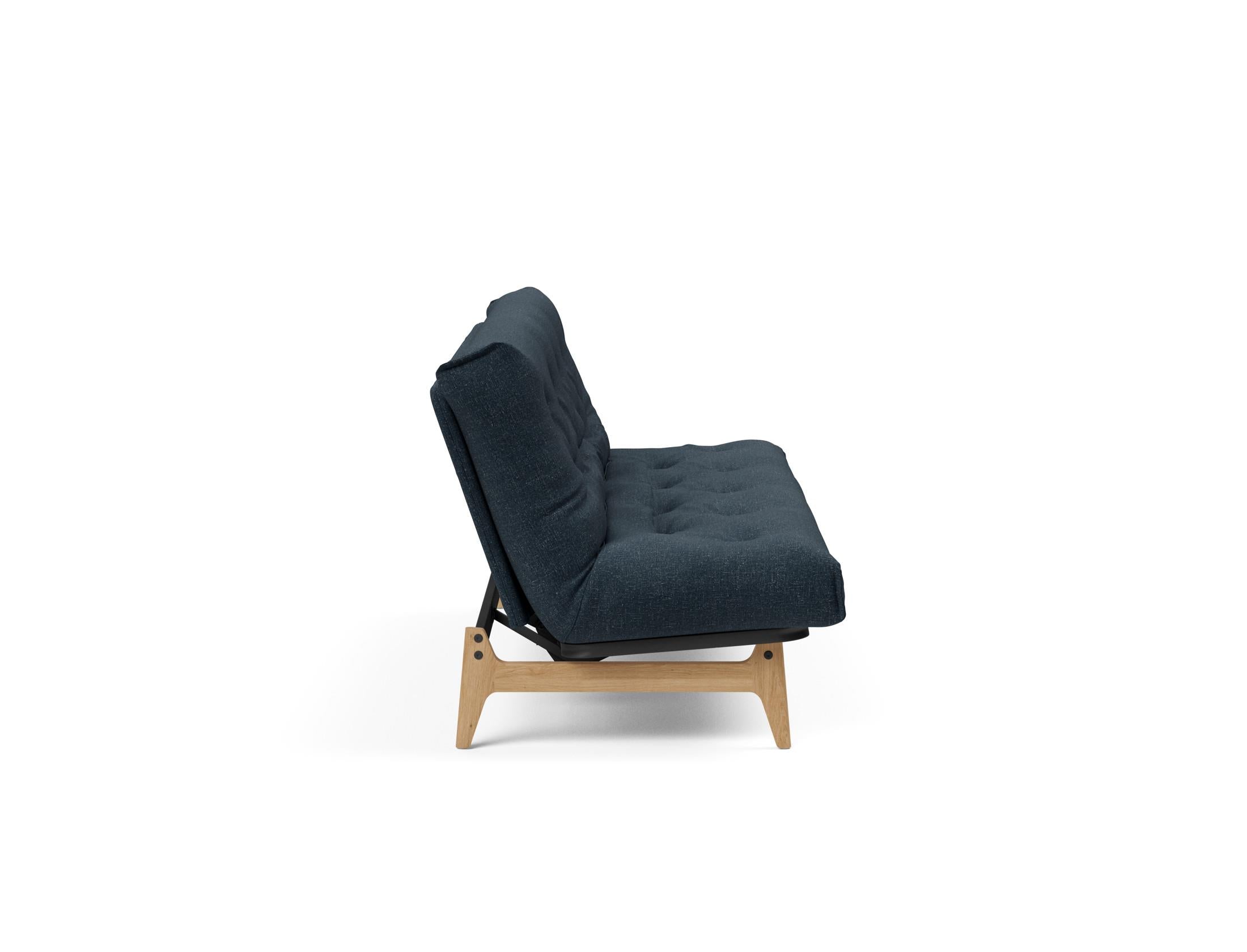 Aslak 120 Bettsofa Nordic: Elegantes Sofa mit Soft Spring Bezug, ideal für gemütliche Nächte und stilvolle Wohnräume.