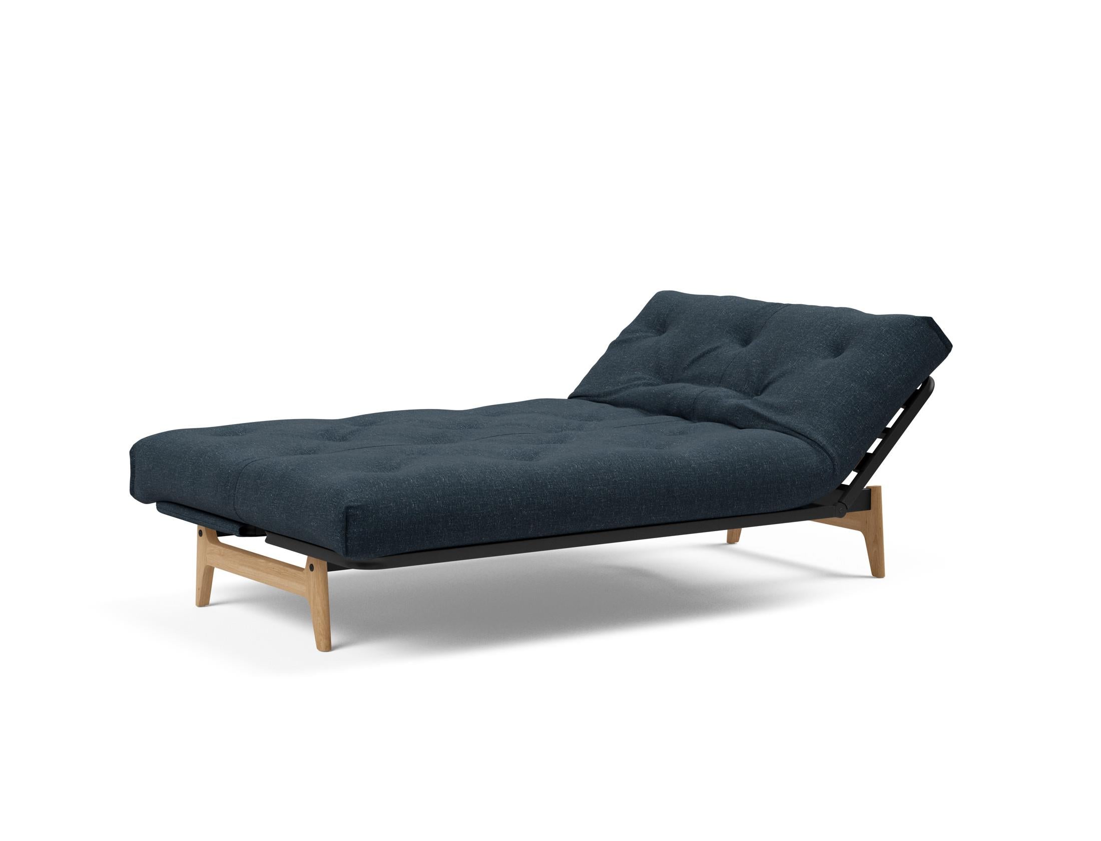 Aslak 120 Bettsofa Nordic: Elegantes Sofa mit Soft Spring Bezug, ideal für gemütliche Nächte und stilvolle Wohnräume.