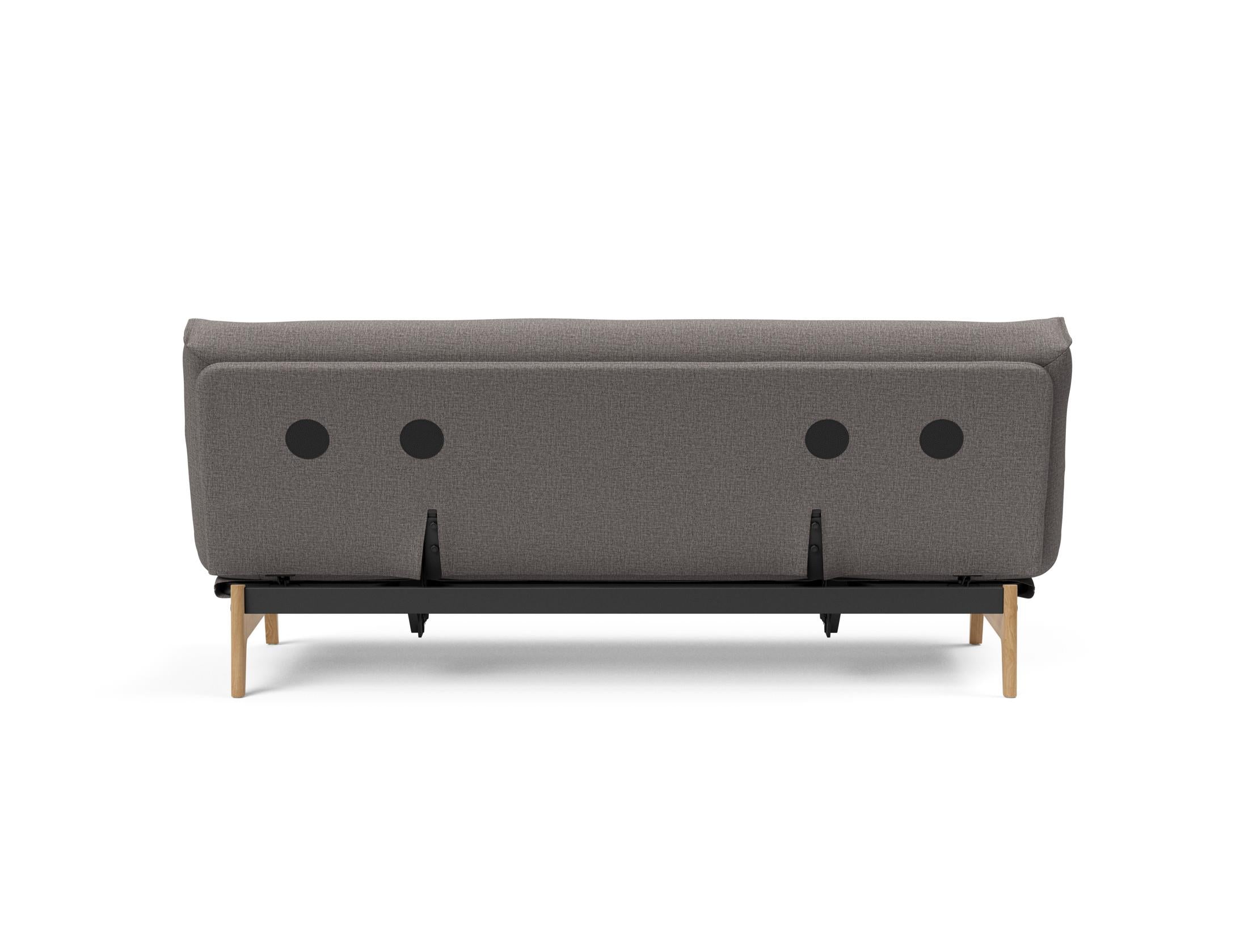 Aslak 120 Bettsofa Nordic: Modernes Design mit Soft Spring Bezug, perfekt für entspannte Abende und stilvolle Einrichtungsideen.