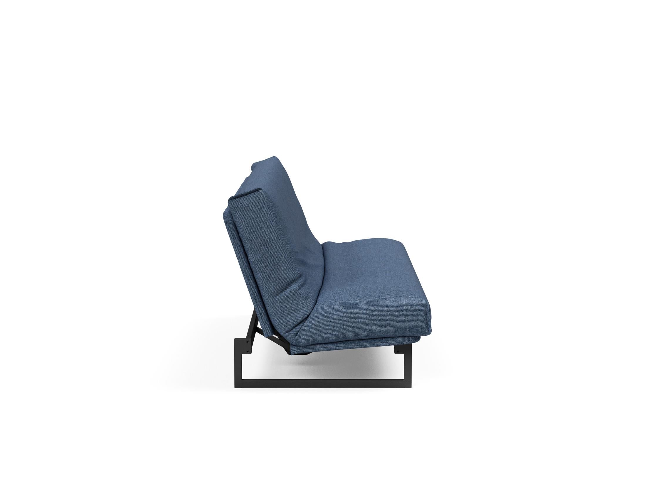 Fraction 120 Bettsofa Nordic Cover: Elegantes Schlafsofa mit weichem Soft Spring Bezug. Perfekt für gemütliche Nächte und modernes Design.