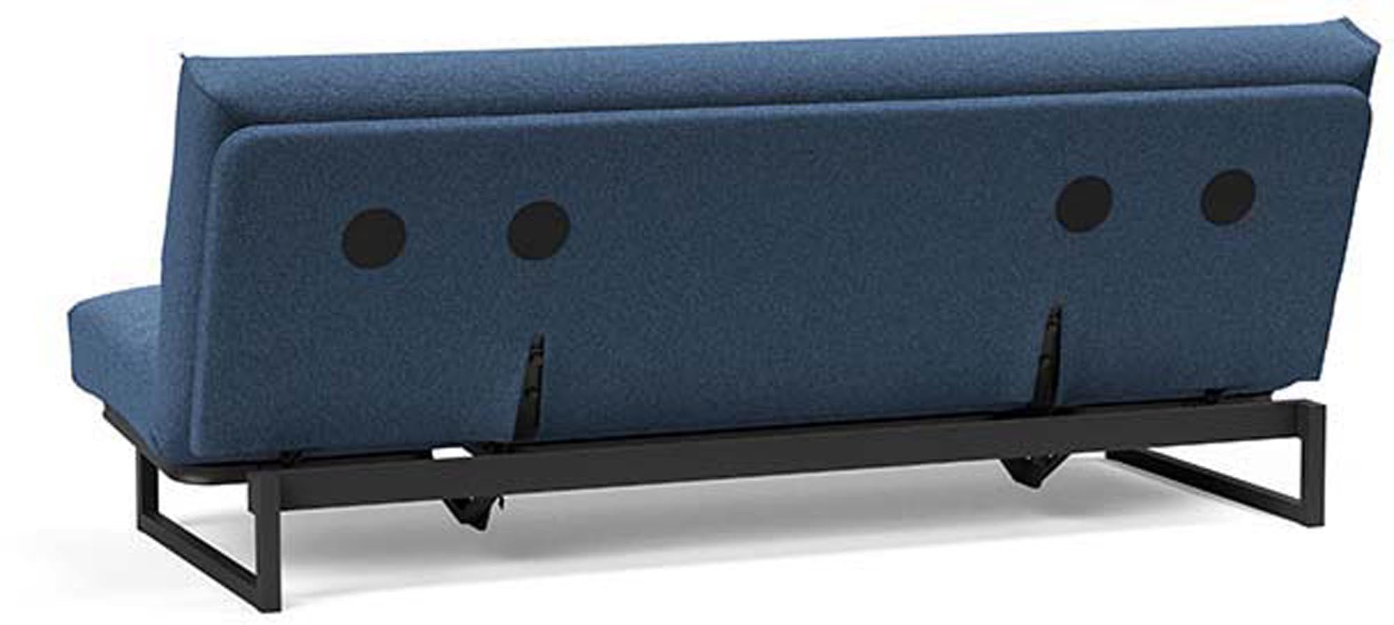 Erleben Sie das Fraction 120 Bettsofa Nordic Cover von Innovation Living: modernes Design, vielseitig einsetzbar und mit einer komfortablen Soft Spring-Matratze.