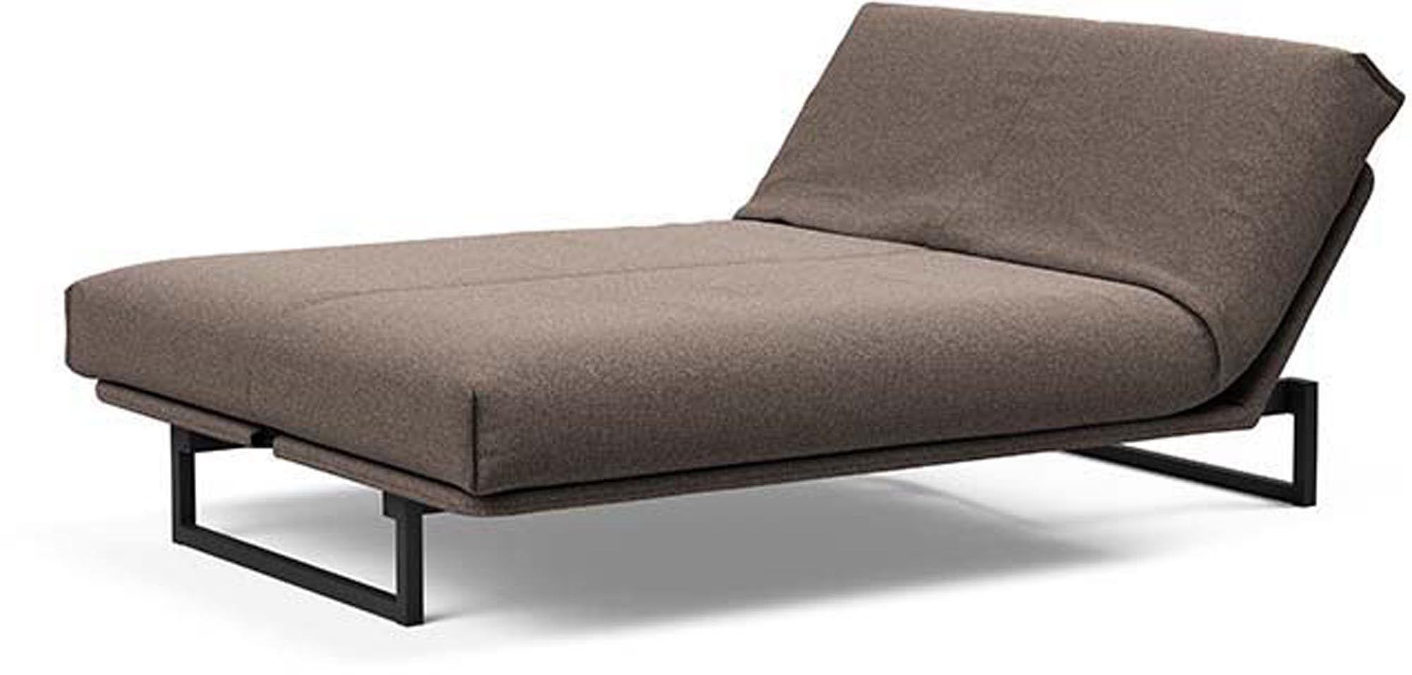 Entdecken Sie das Fraction 140 Bettsofa mit Nordic Cover von Innovation Living: stilvolles Design, komfortable Soft Spring-Matratze, ideal für kompakte Wohnräume.