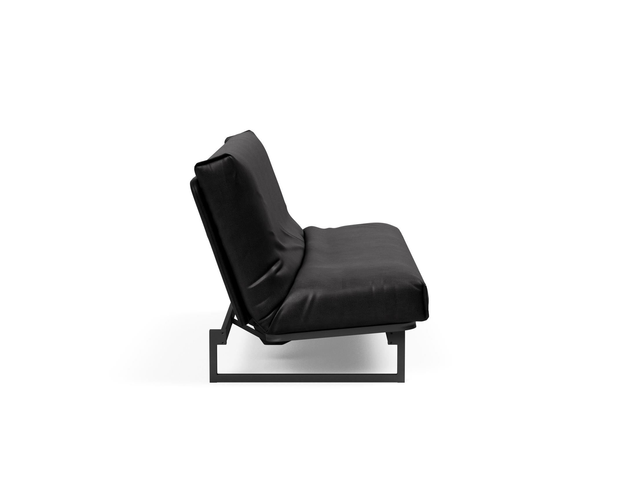 Entdecken Sie das Fraction 140 Bettsofa mit Nordic Cover von Innovation Living: stilvolles Design, komfortable Soft Spring-Matratze, ideal für kompakte Wohnräume.